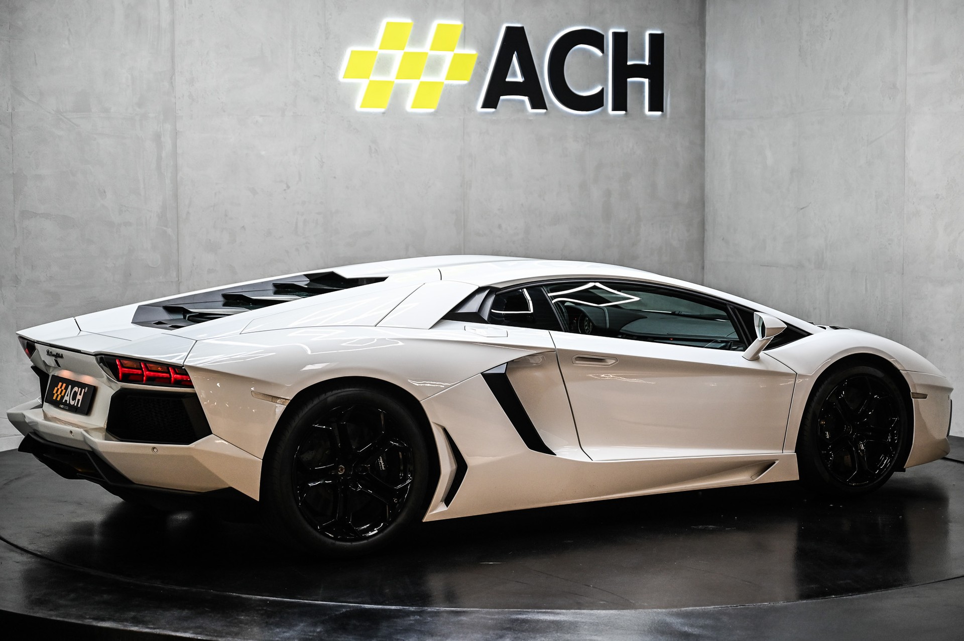 LAMBORGHINI Aventador 6.5-image-12