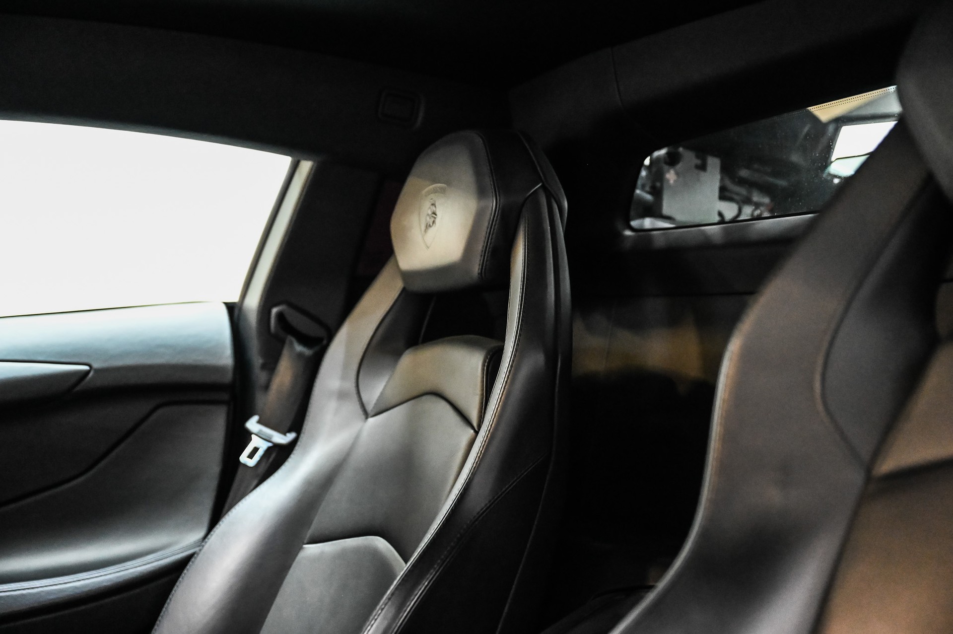 LAMBORGHINI Aventador 6.5-image-29