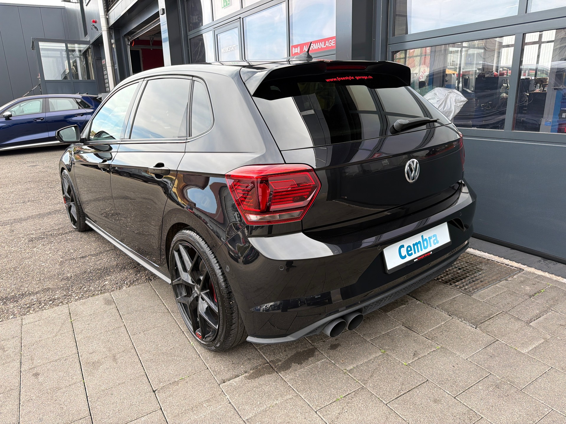 VW Polo 2.0 TSI GTI DSG-showroom-element-3
