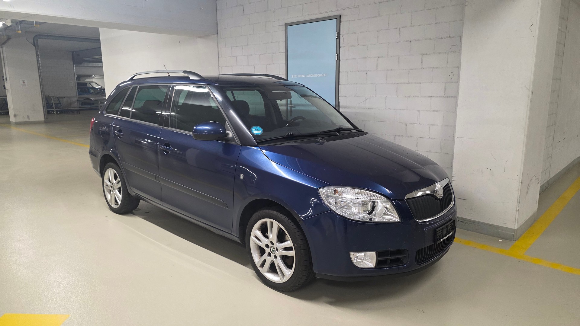 SKODA Fabia 1.9 TDI Sport Combi-image-6