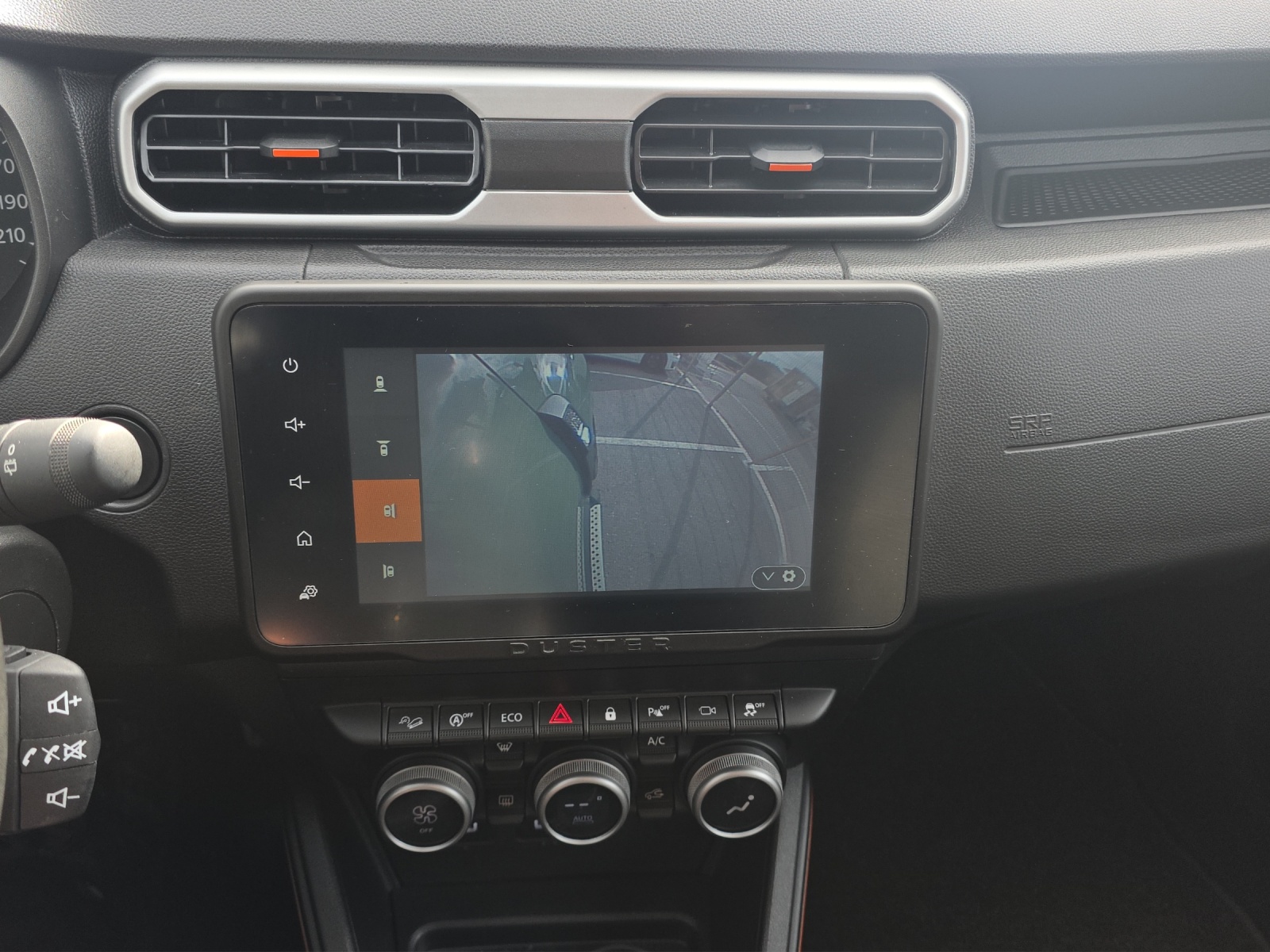 DACIA Duster TCe 150 Journey 4x4-image-11