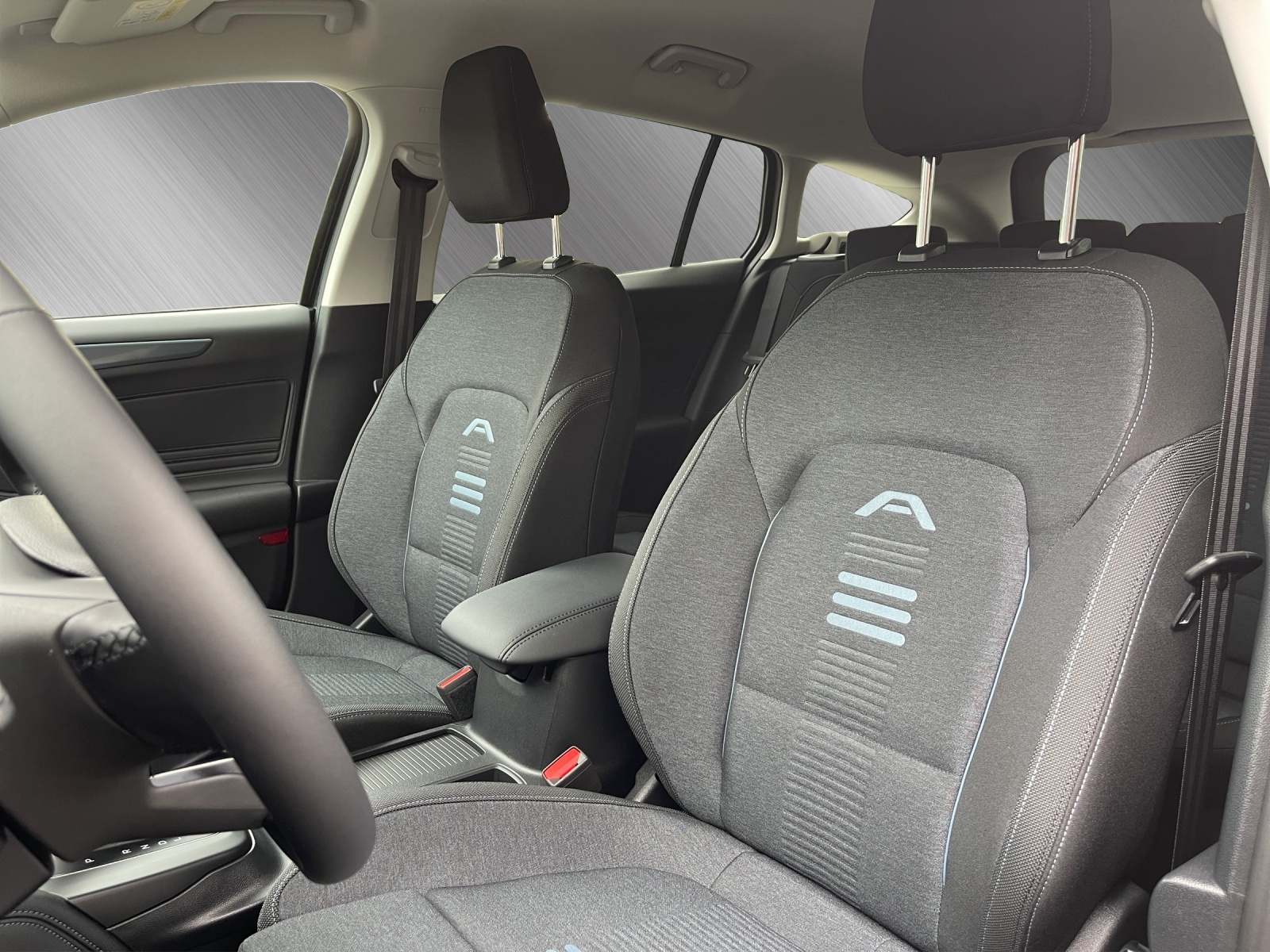 FORD Focus Station Wagon 1.0i EcoB Active-image-11