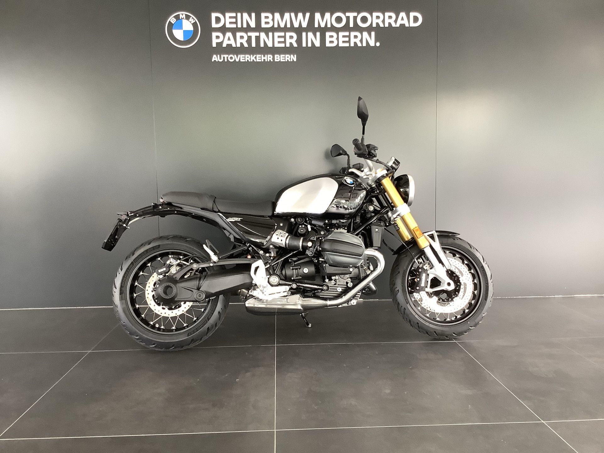 BMW R 12 nine T-image-0