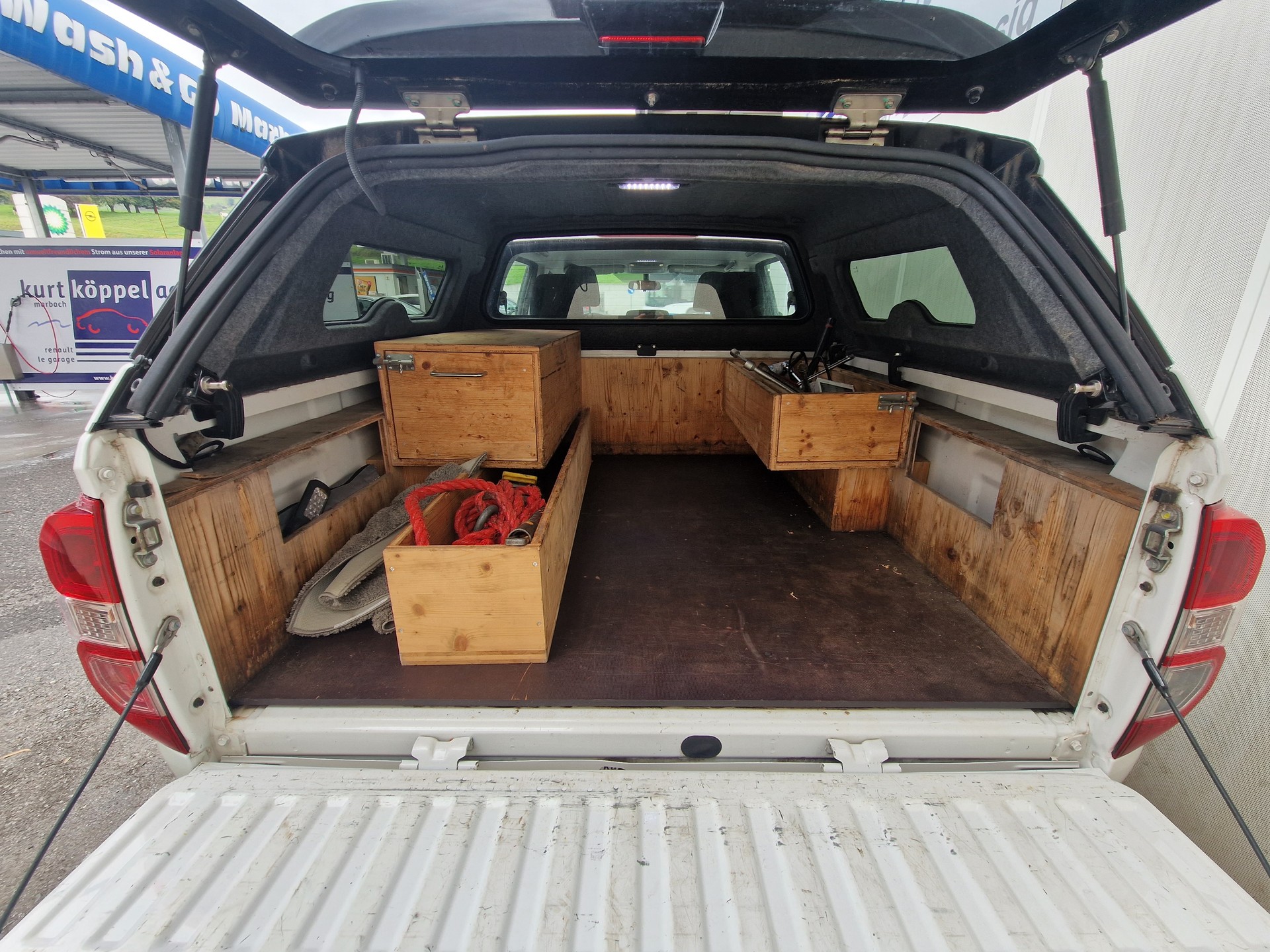 RENAULT Alaskan Pick-up 2.3 dCi 160 Business 4x4-image-5