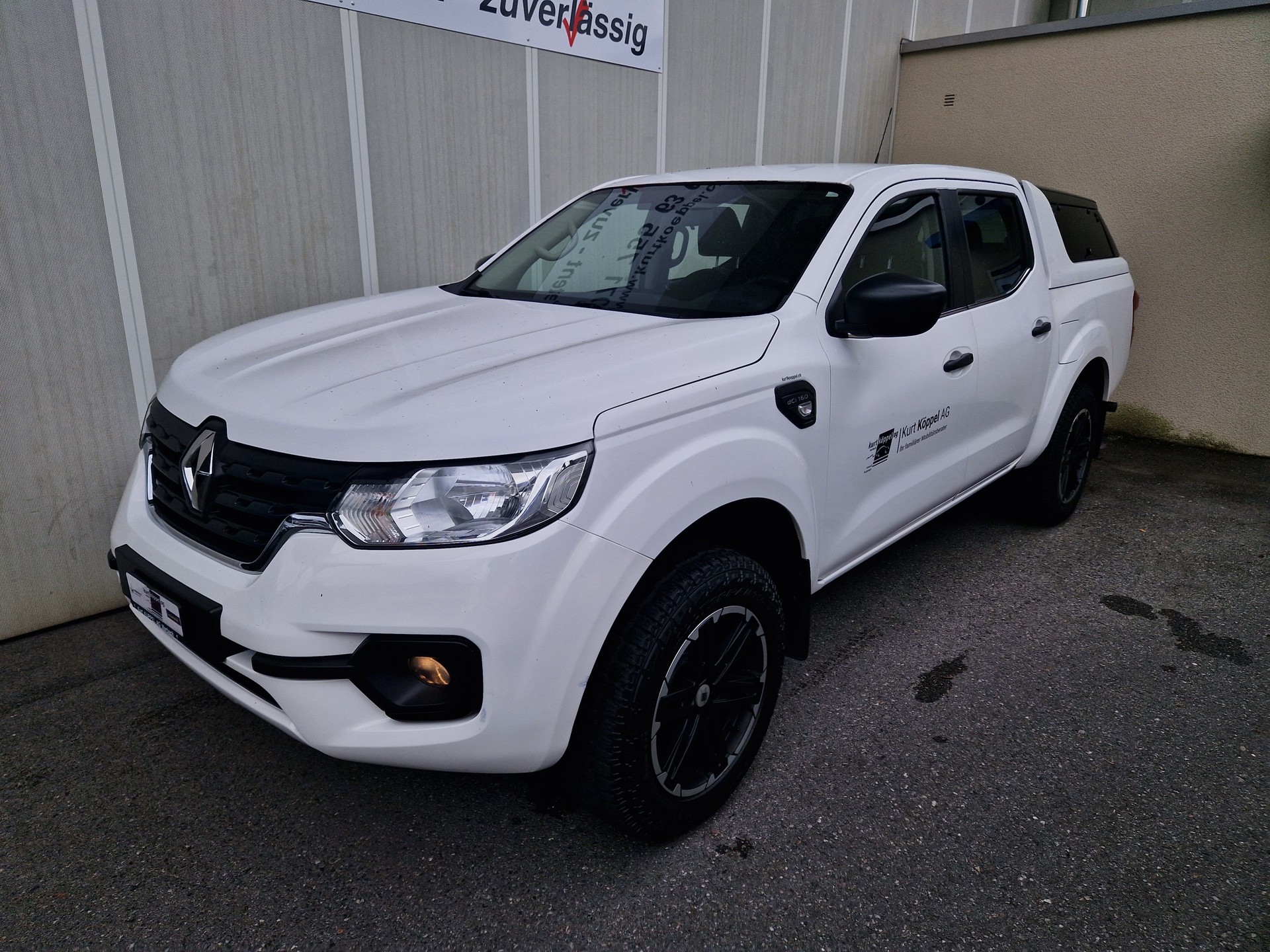 RENAULT Alaskan Pick-up 2.3 dCi 160 Business 4x4-showroom-element-1