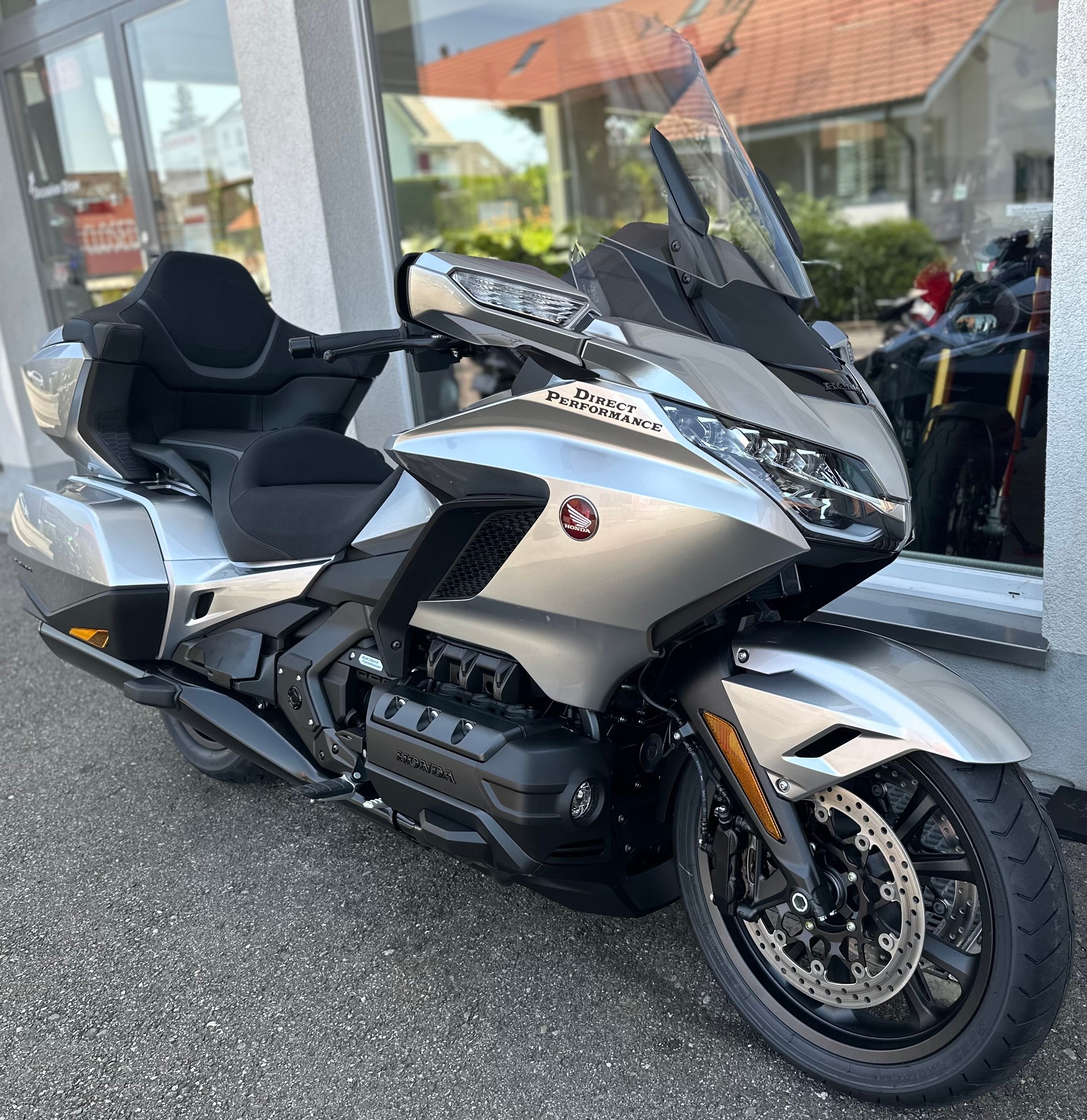 HONDA Gold Wing Tour 2025-image-2