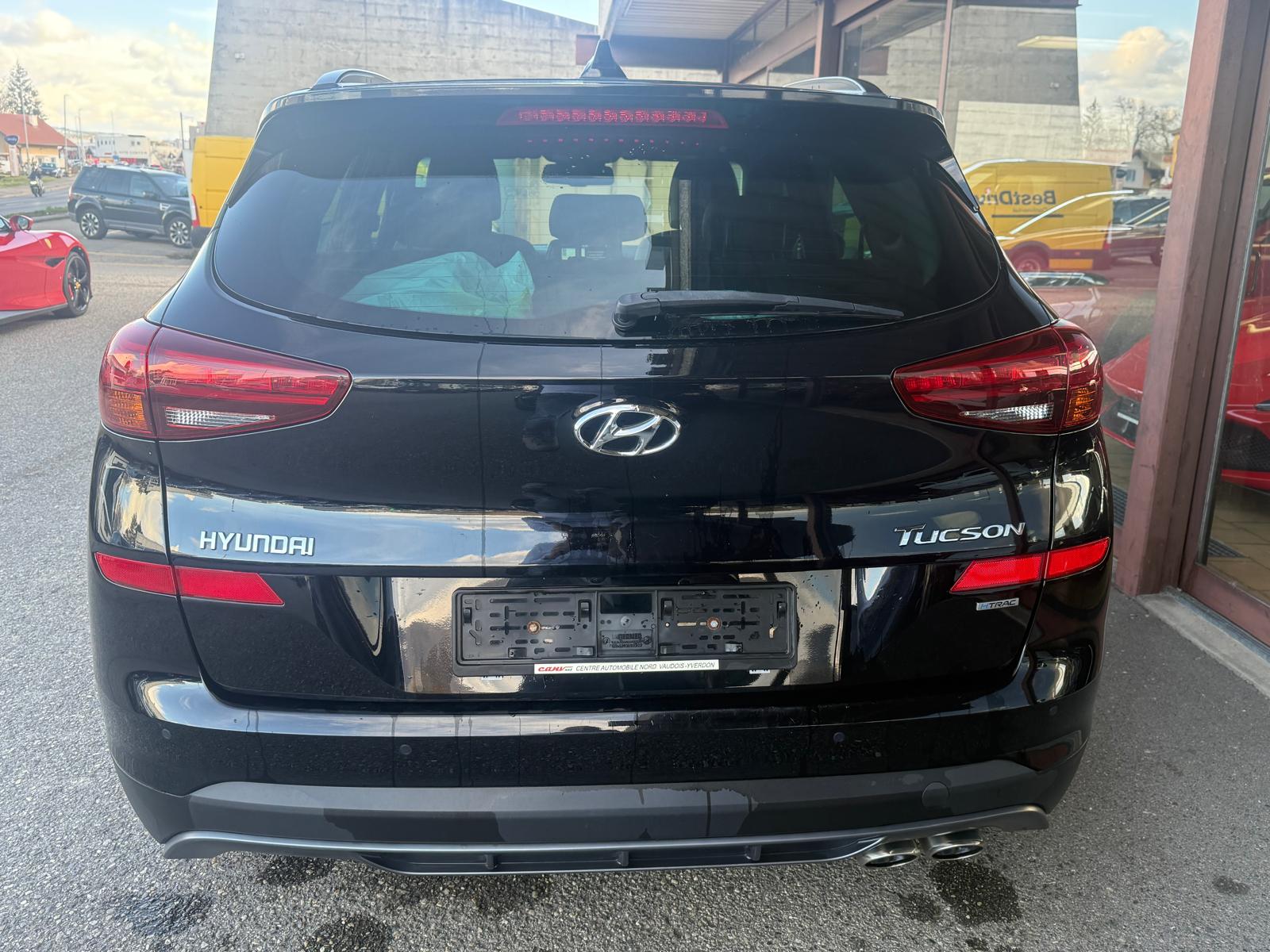 HYUNDAI TUCSON 2.0 CRDi 185 N-Line 4WD-image-4