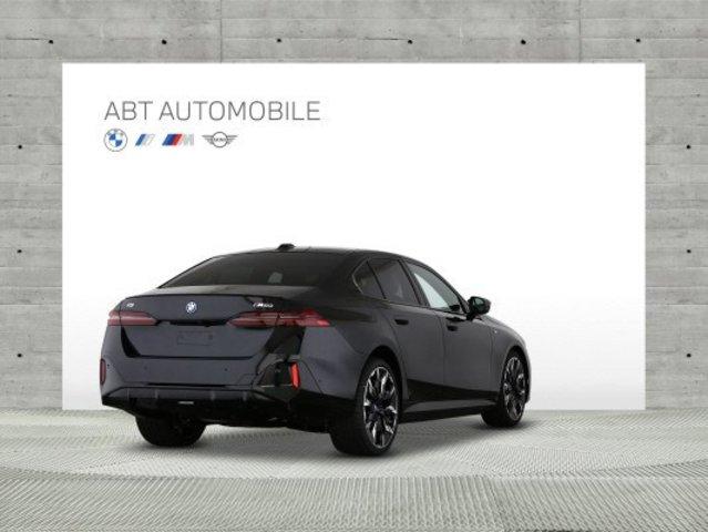 BMW i5 M60 xDrive-showroom-element-2