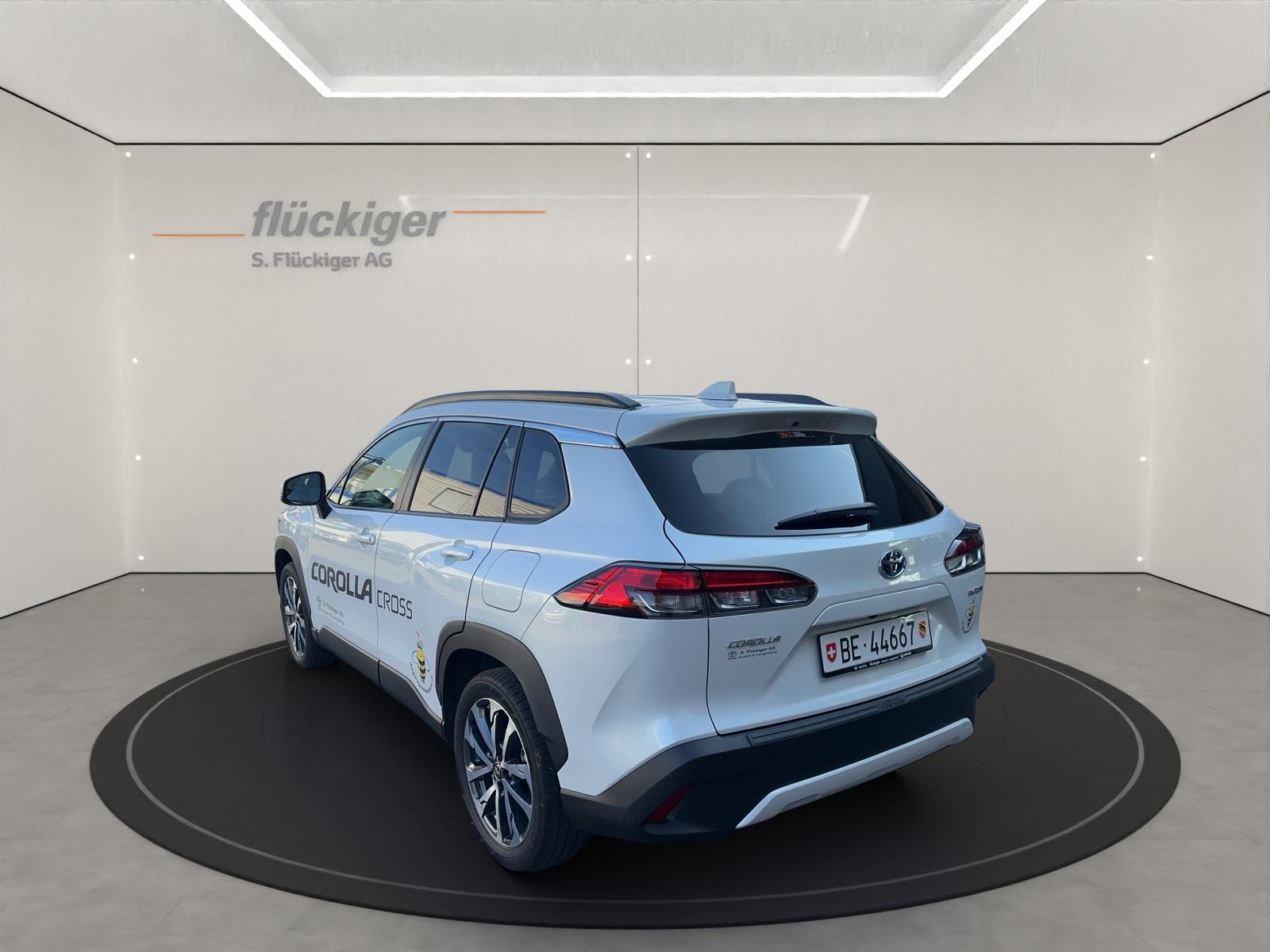 TOYOTA Corolla Cross 2.0 HSD Trend AWD-i-image-6