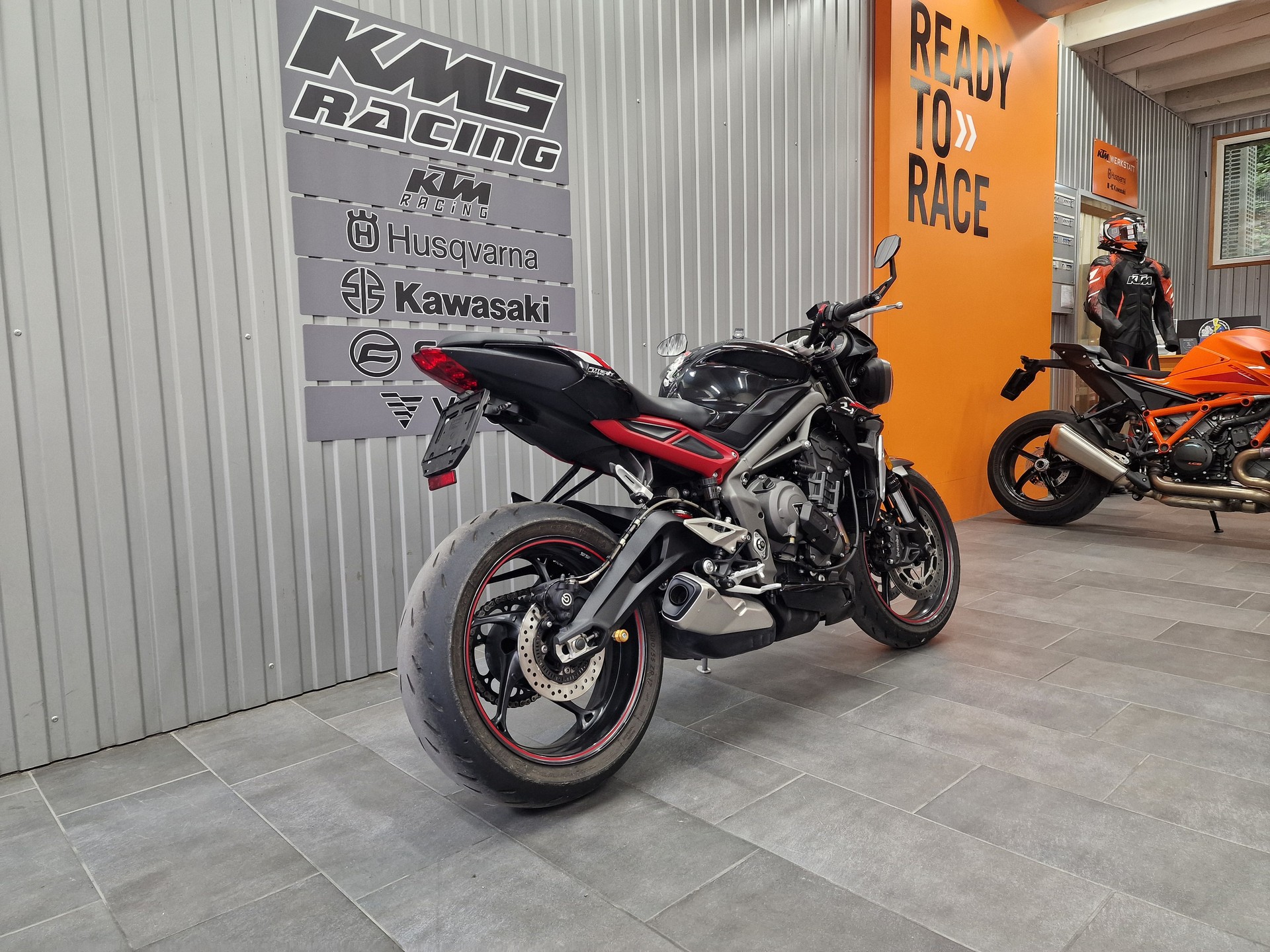 TRIUMPH Street Triple R 765 ABS-image-4