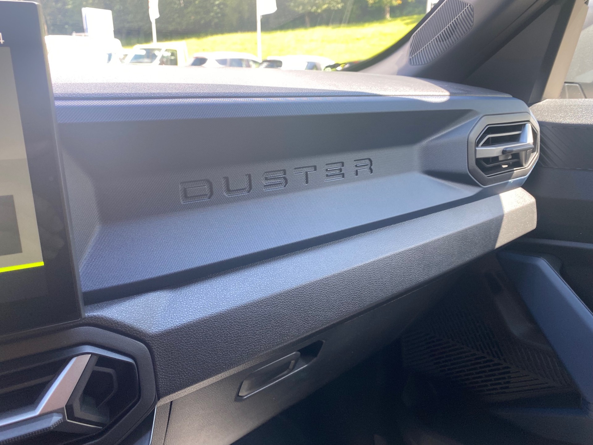 DACIA Duster TCe 130 48V Journey 4x4-image-14