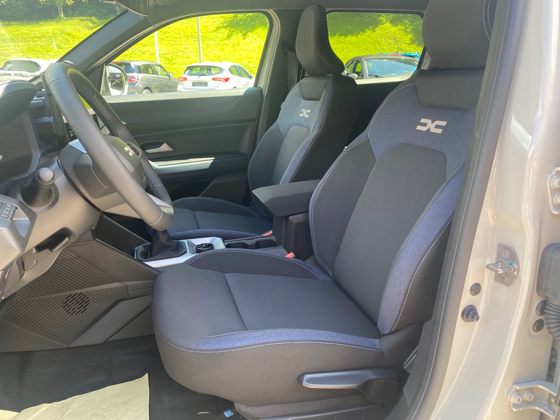 DACIA Duster TCe 130 48V Journey 4x4-image-8