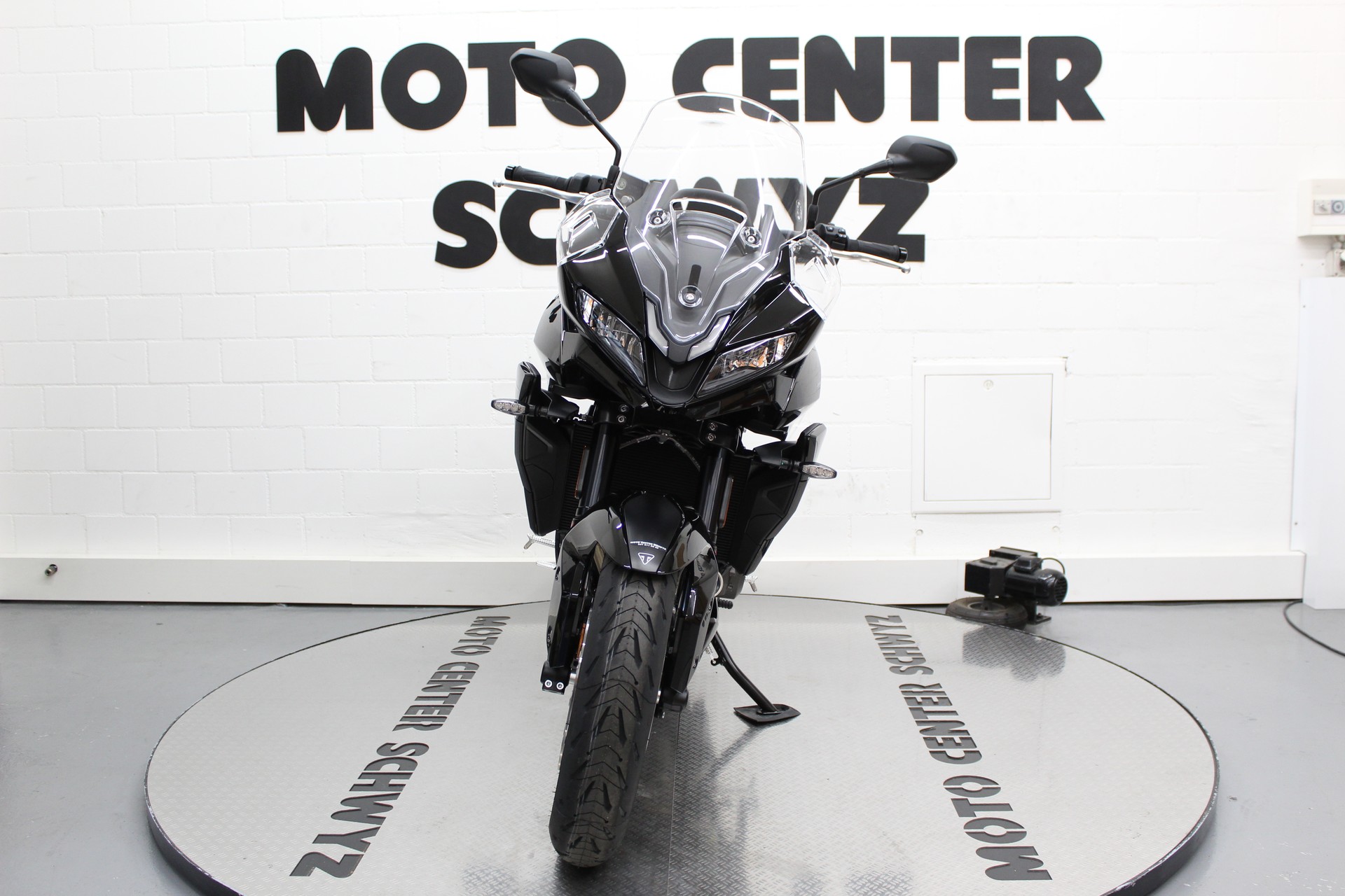 TRIUMPH Tiger Sport 800-image-2