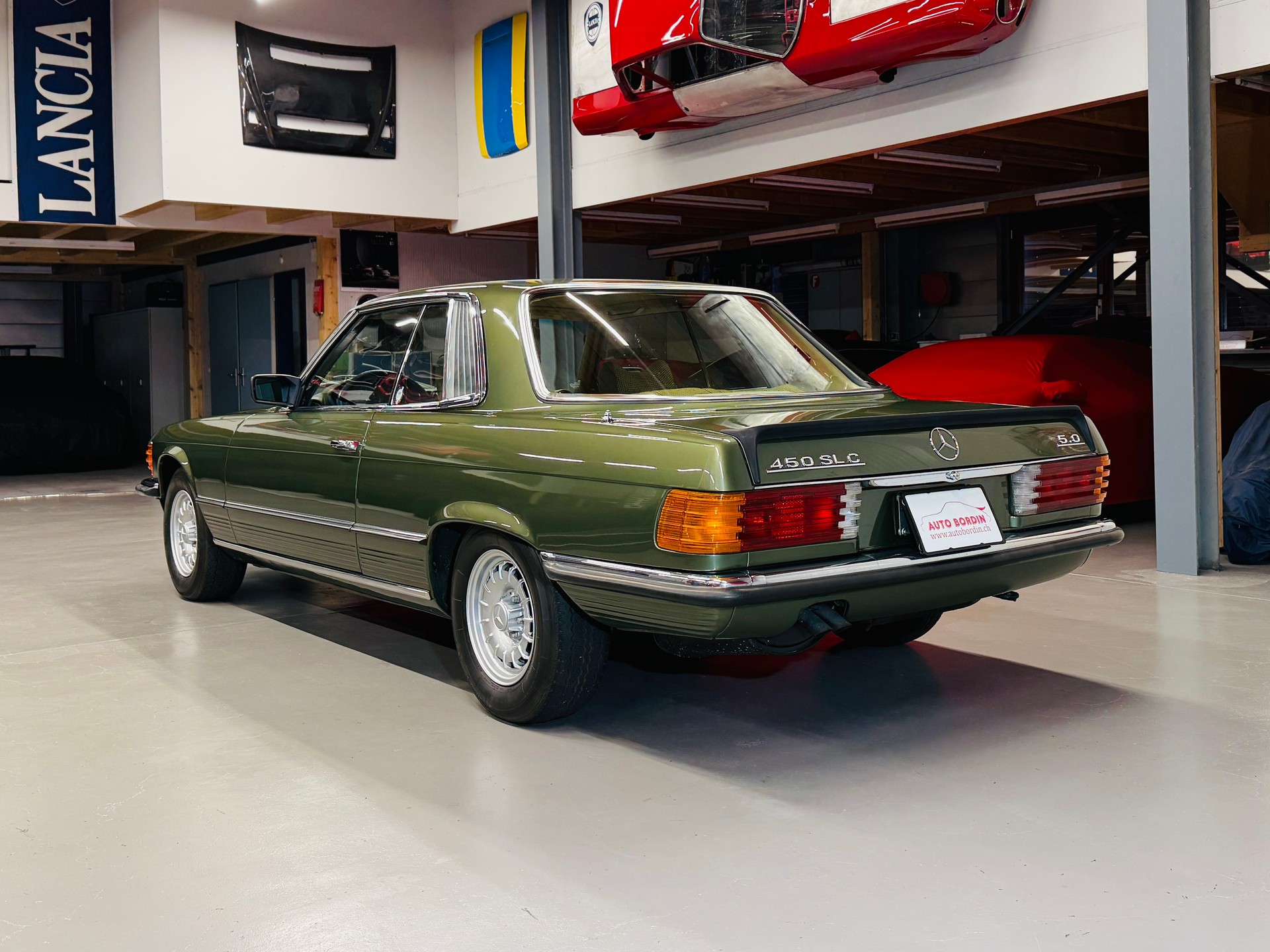 MERCEDES-BENZ 450 SLC 5.0 „Zypressengrün metallic“-image-11