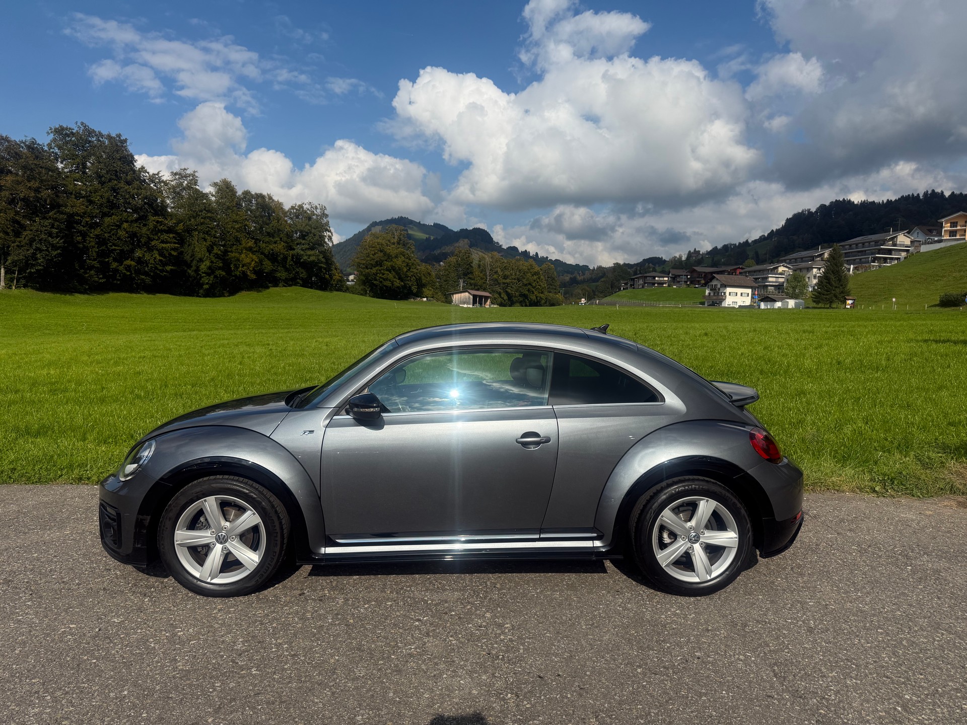 VW Beetle 1.4 TSI BMT R-Line DSG-image-1