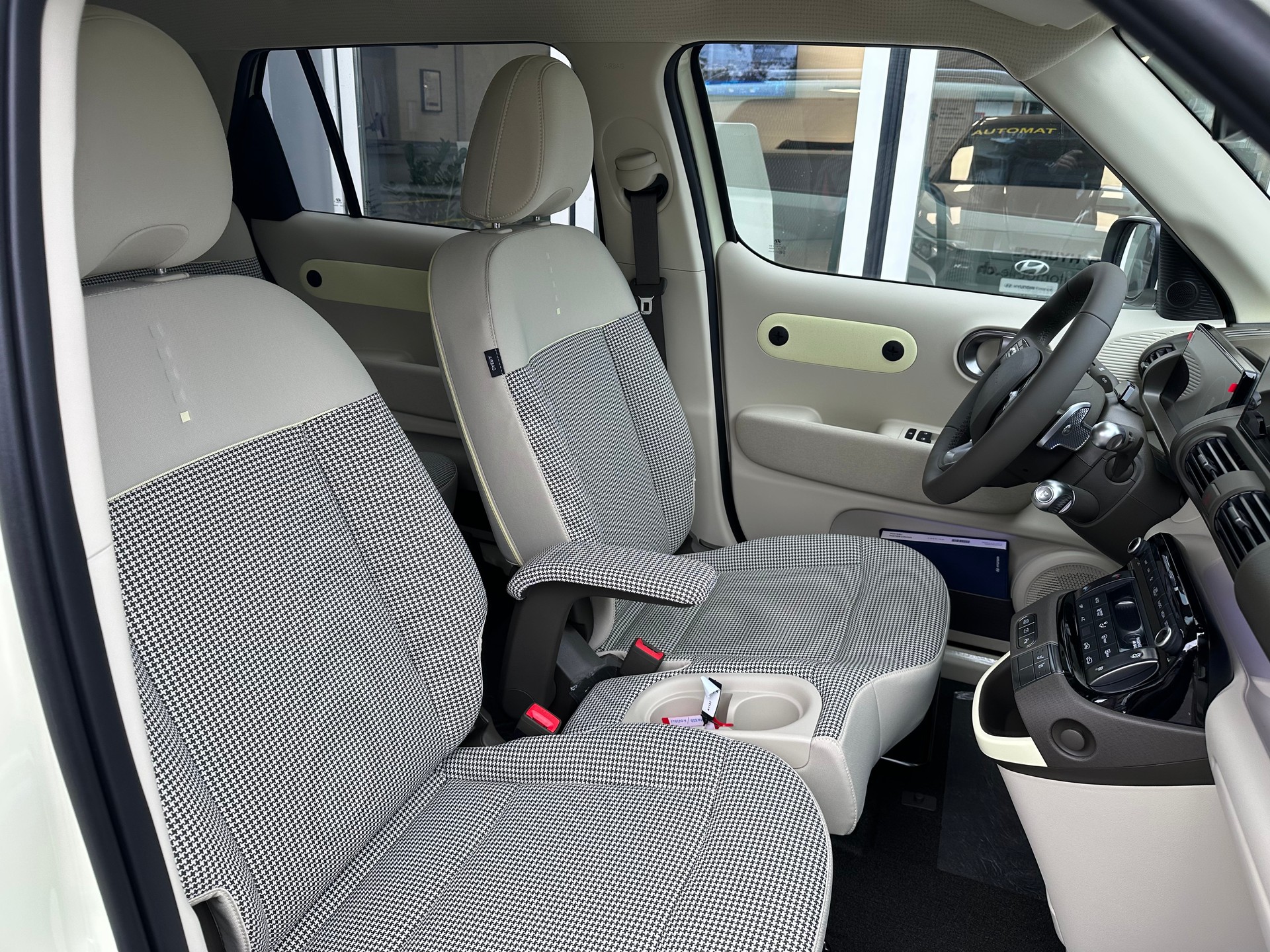 HYUNDAI Inster 49kWh Vertex-image-11