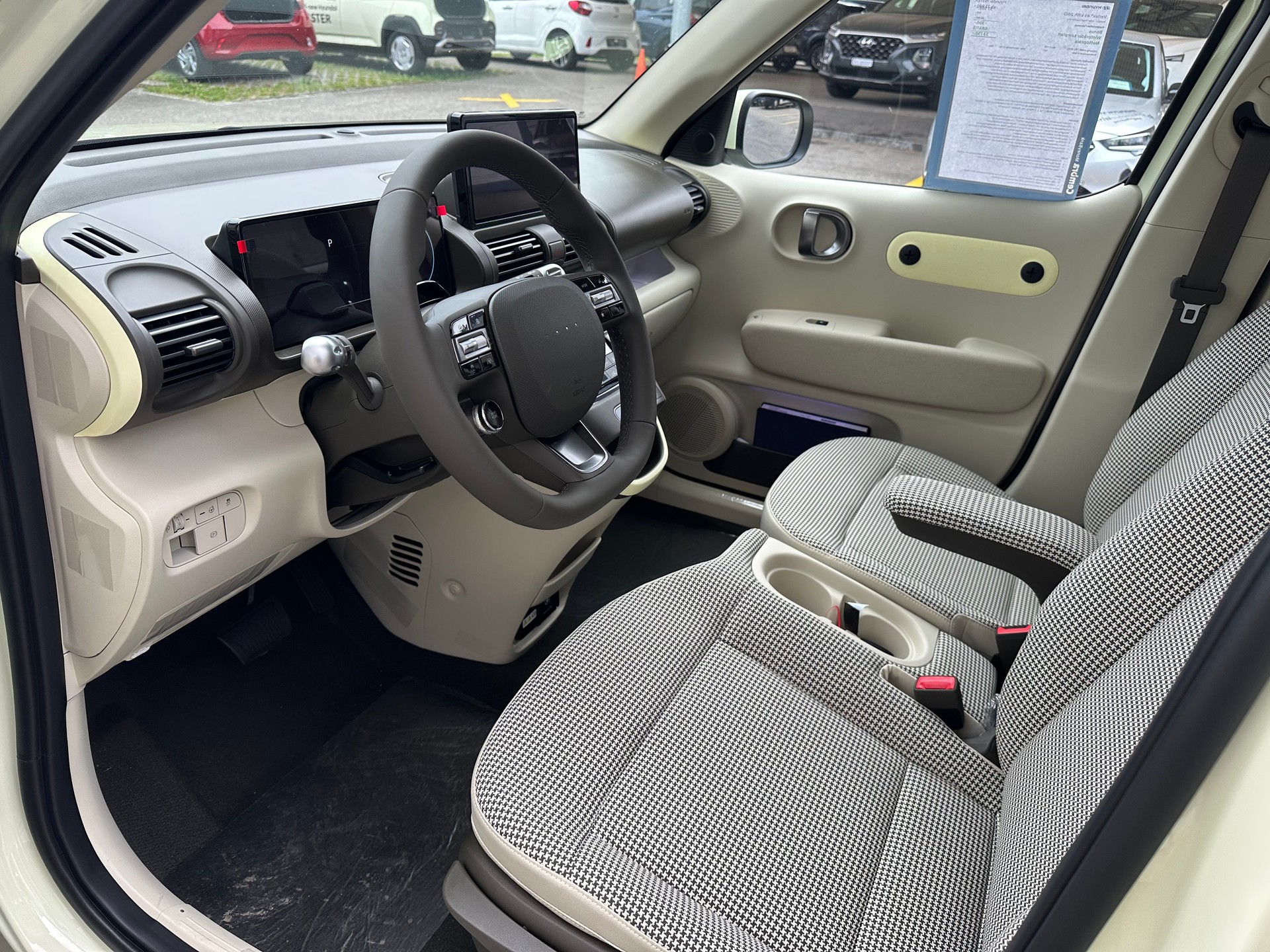 HYUNDAI Inster 49kWh Vertex-image-12