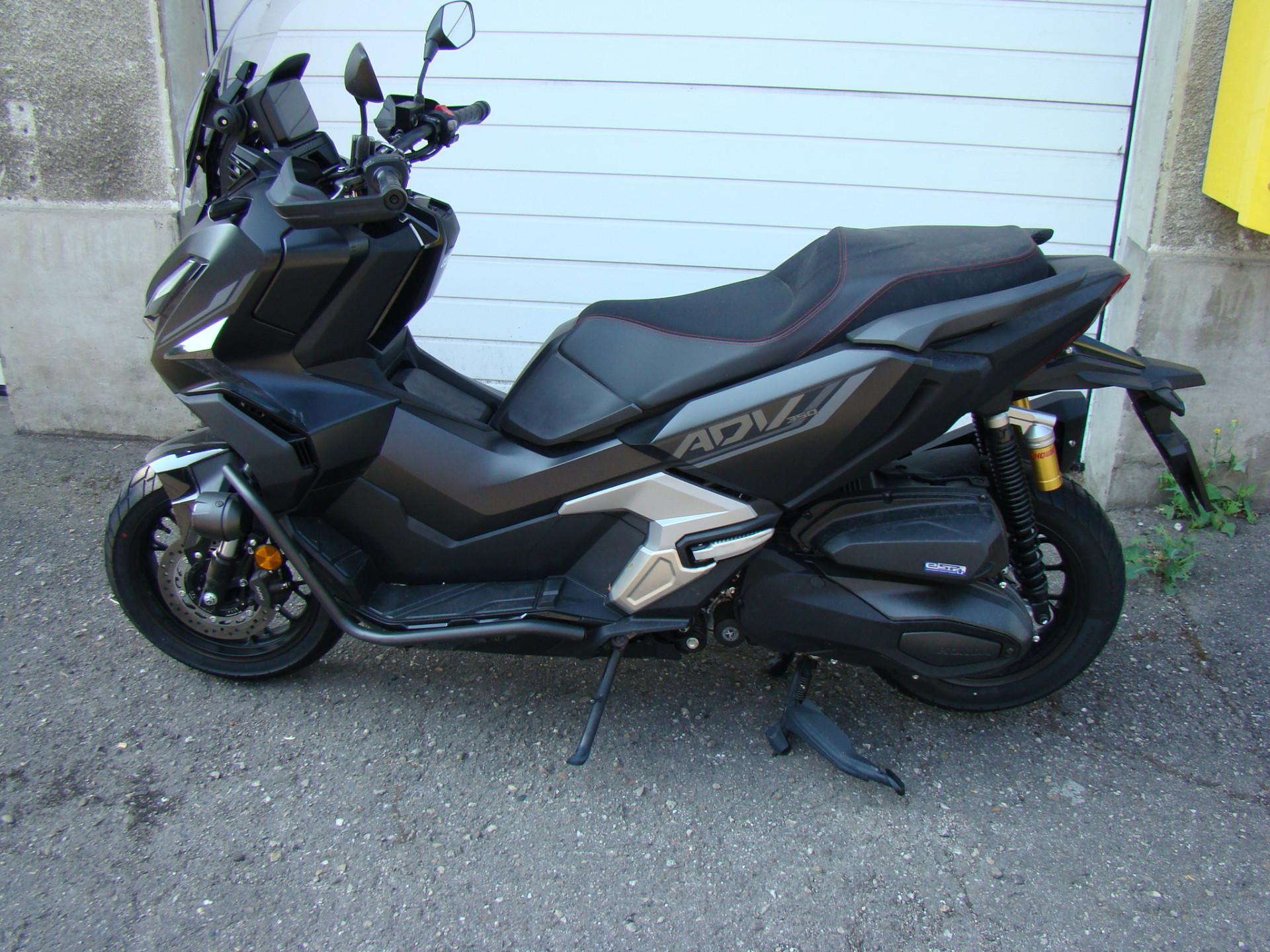 HONDA ADV 350-image-0