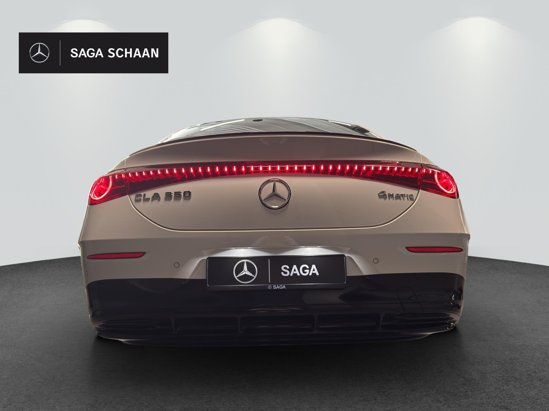 MERCEDES-BENZ CLA 350 AMG Line 4matic-showroom-element-3