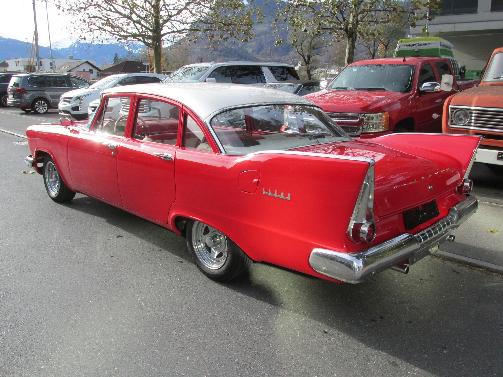 PLYMOUTH Savoy-image-4