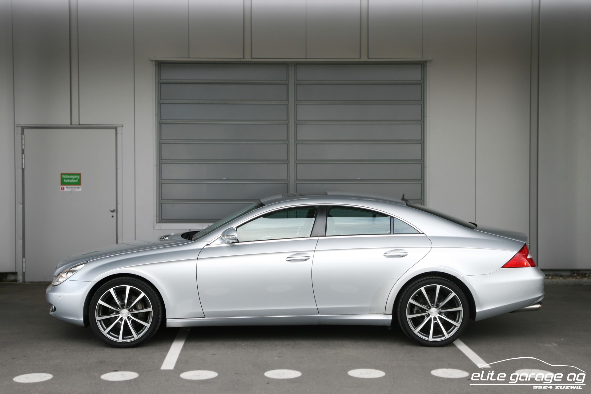 MERCEDES-BENZ CLS 500 7G-Tronic-image-1