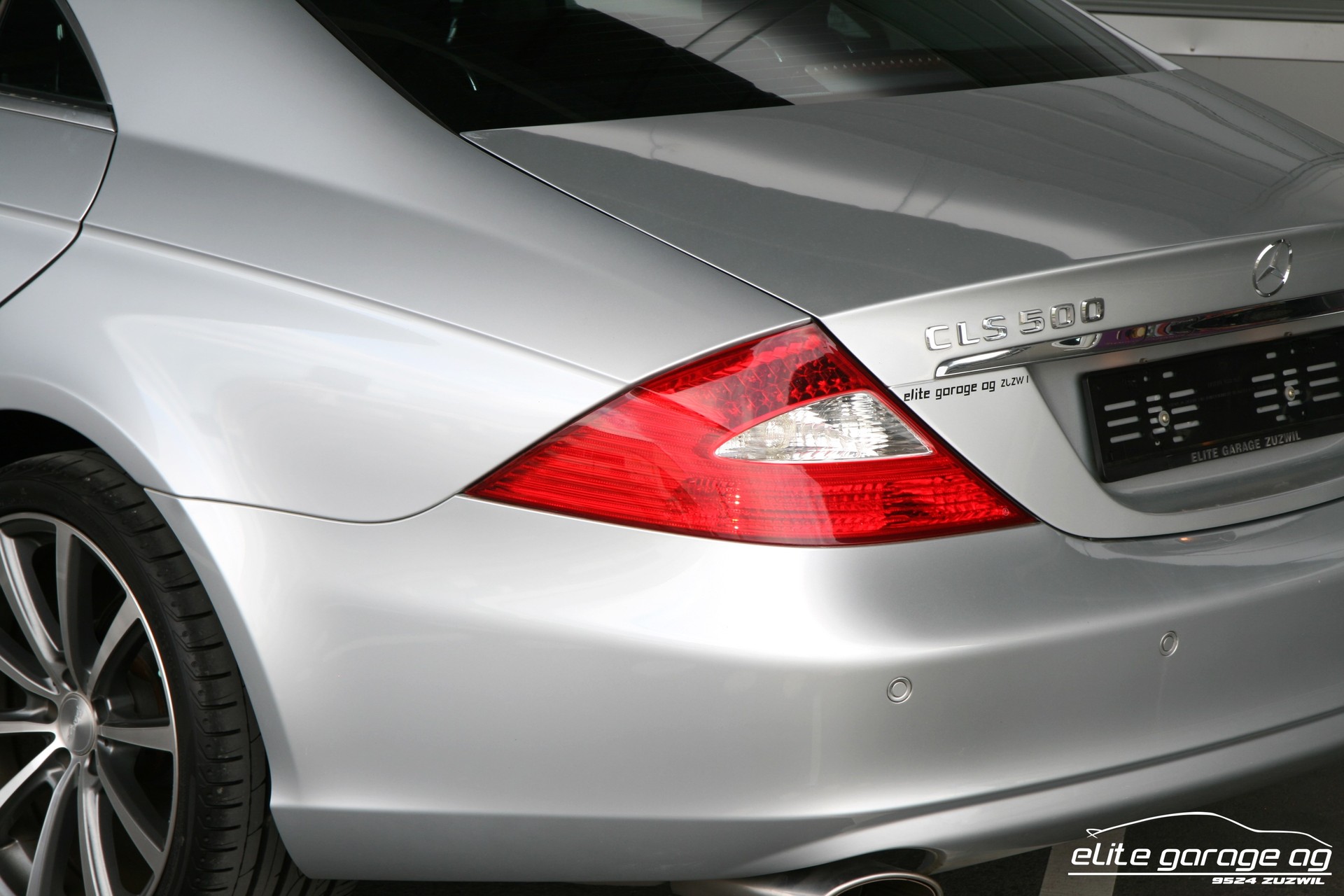 MERCEDES-BENZ CLS 500 7G-Tronic-image-9