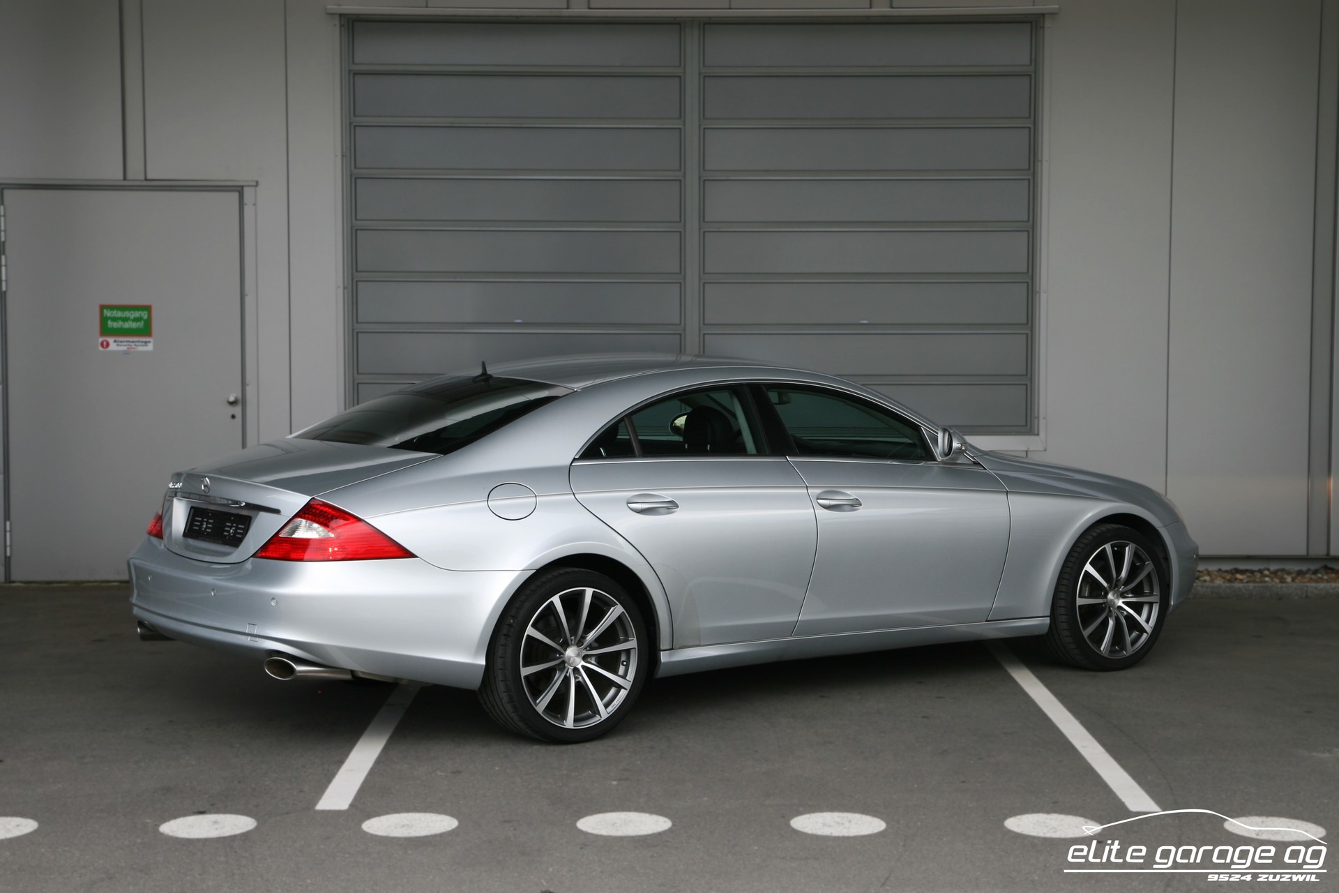 MERCEDES-BENZ CLS 500 7G-Tronic-image-4