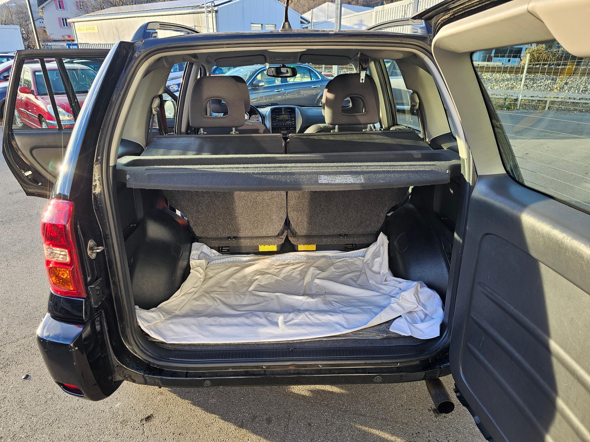 TOYOTA RAV-4 2.0 16V Linea Terra-image-10