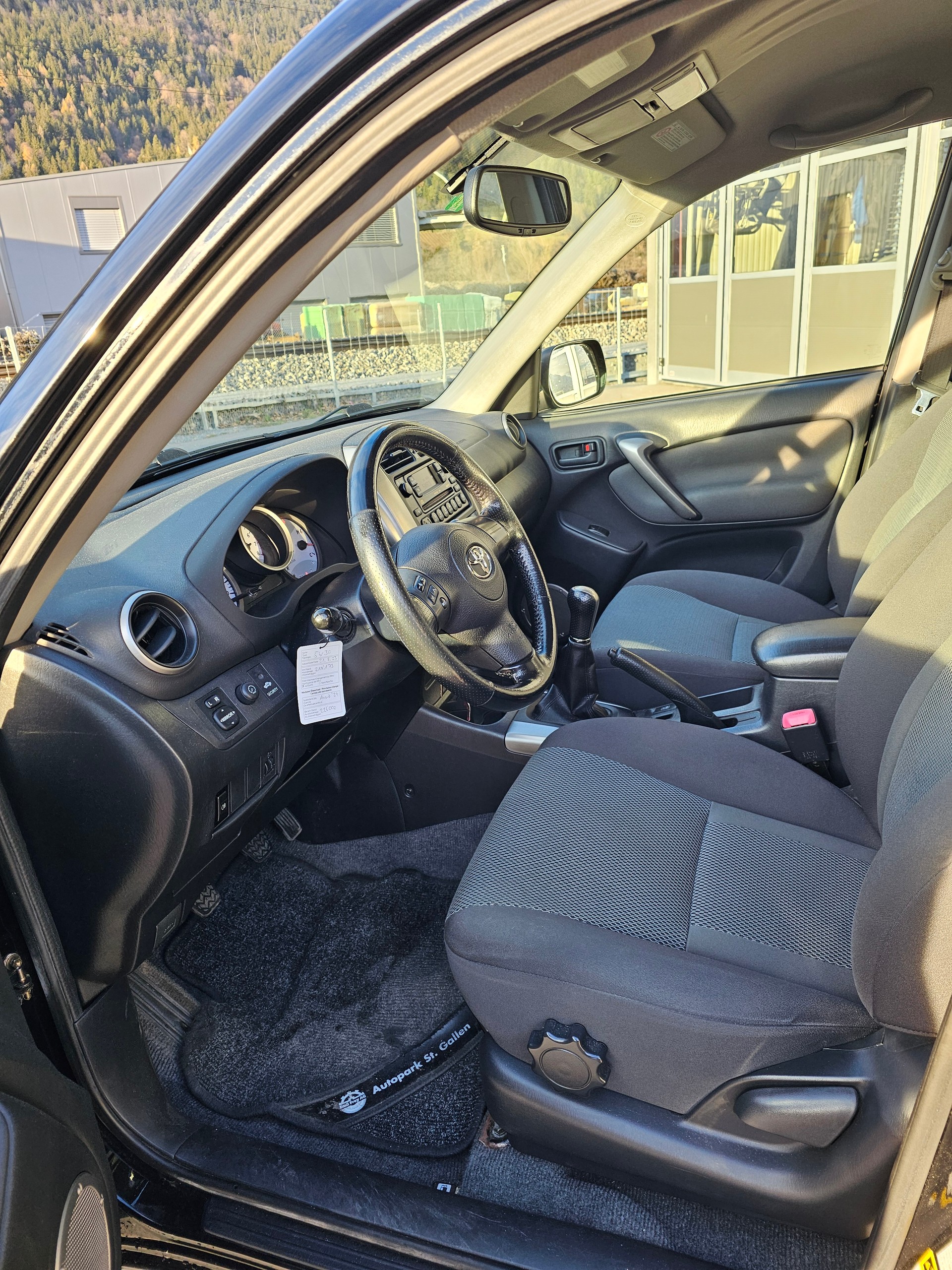 TOYOTA RAV-4 2.0 16V Linea Terra-image-8