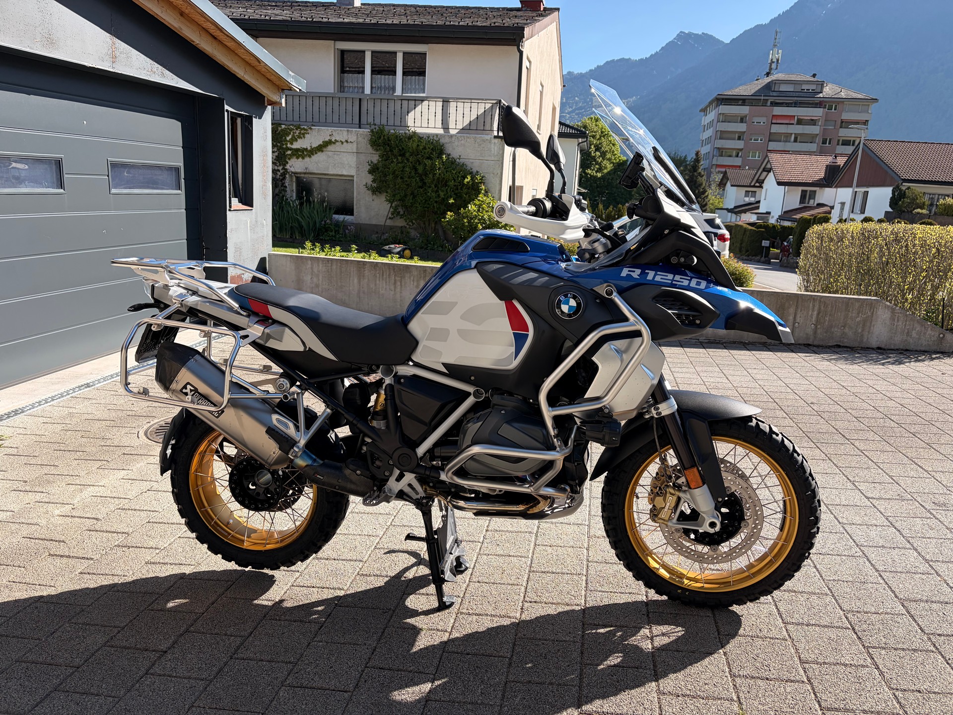 BMW R 1250 GS Adventure HP ABS-image-1