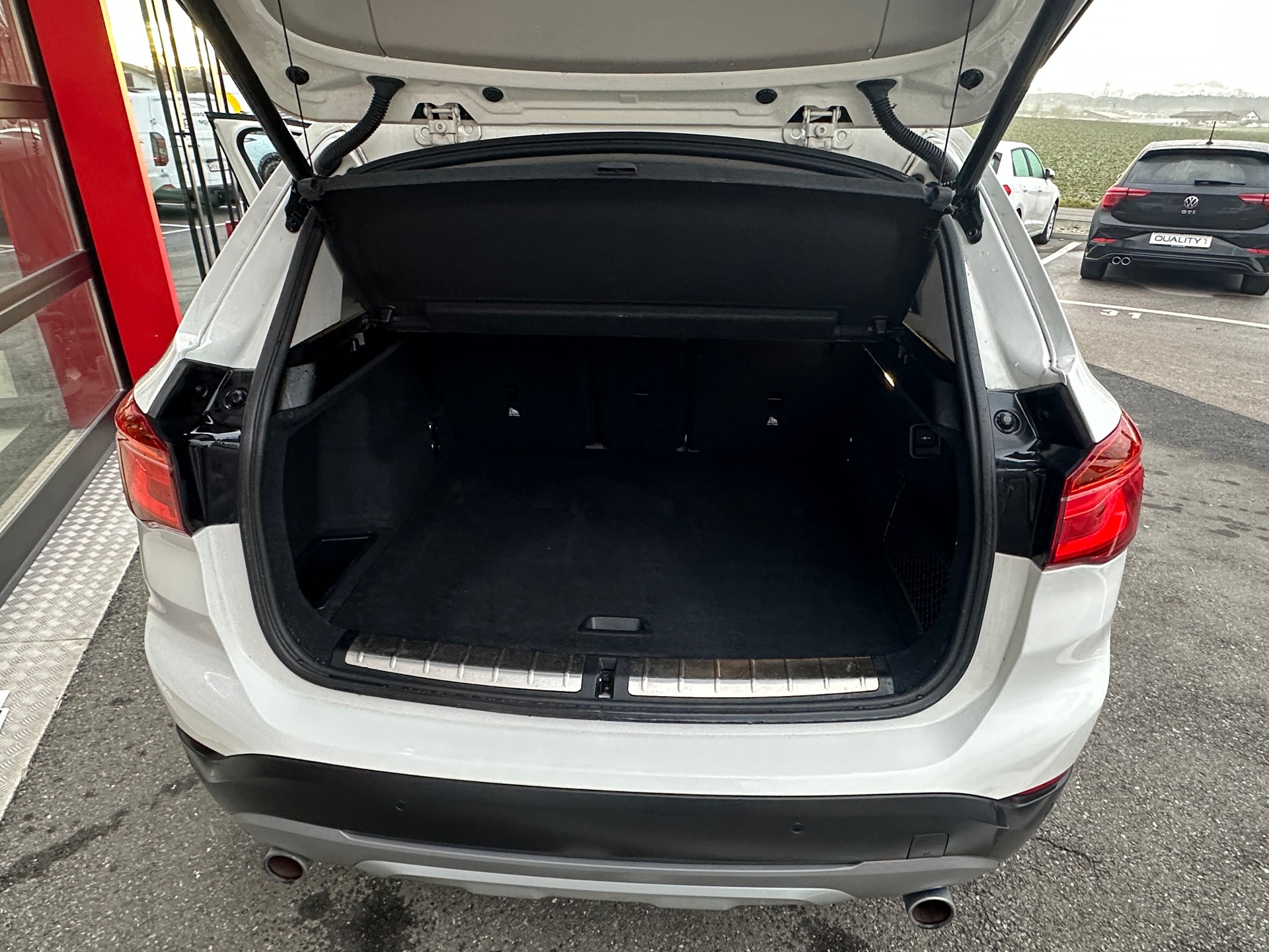 BMW X1 xDrive 20d xLine Steptronic-image-8