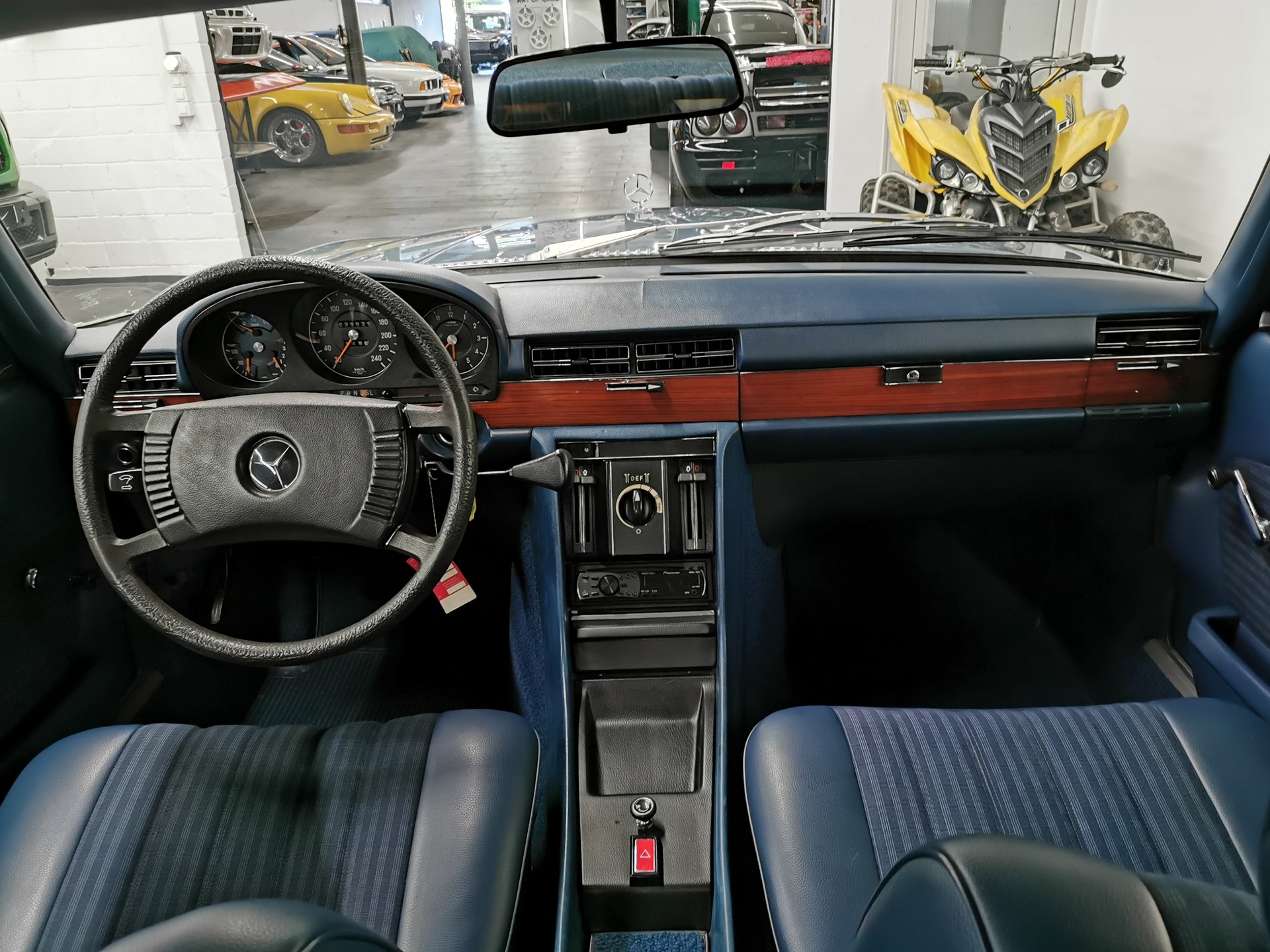 MERCEDES-BENZ S 280 S-KLASSE W116 116 280 S 1974 39'000 KM CH-AUTO VETERAN OLDTIMER-image-5