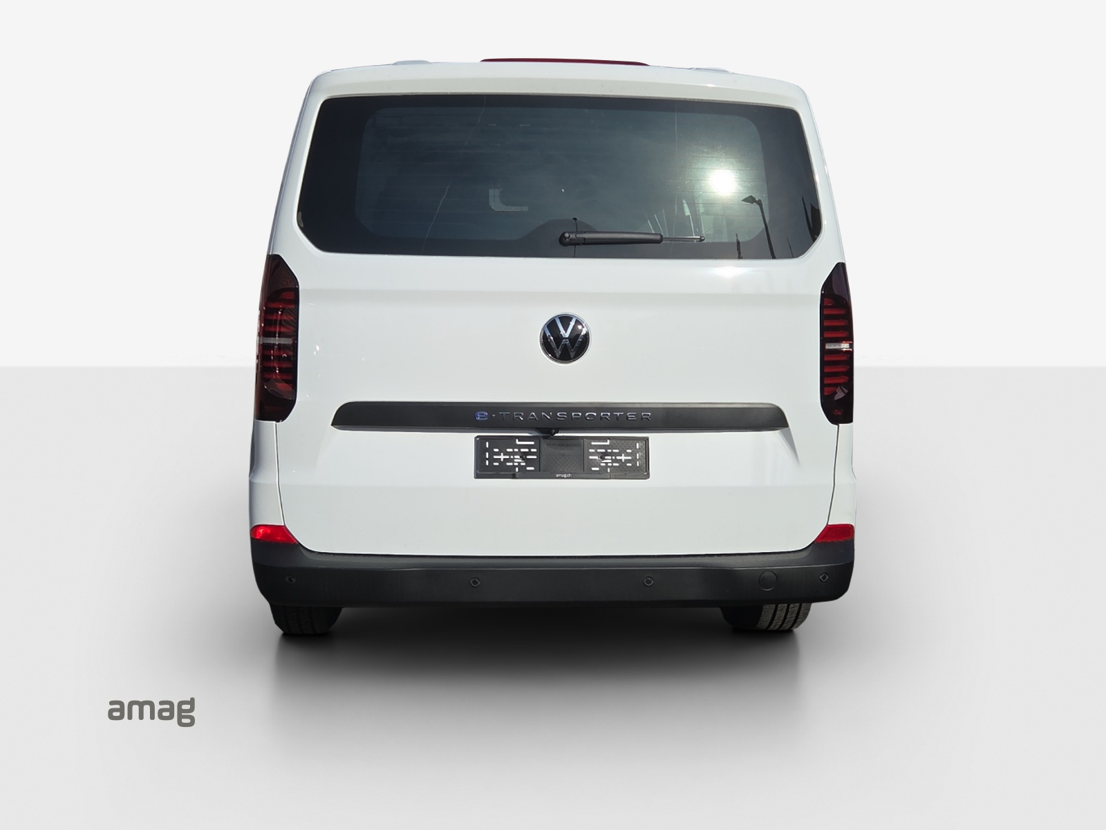 VW e-Transporter 70 kWh-showroom-element-3