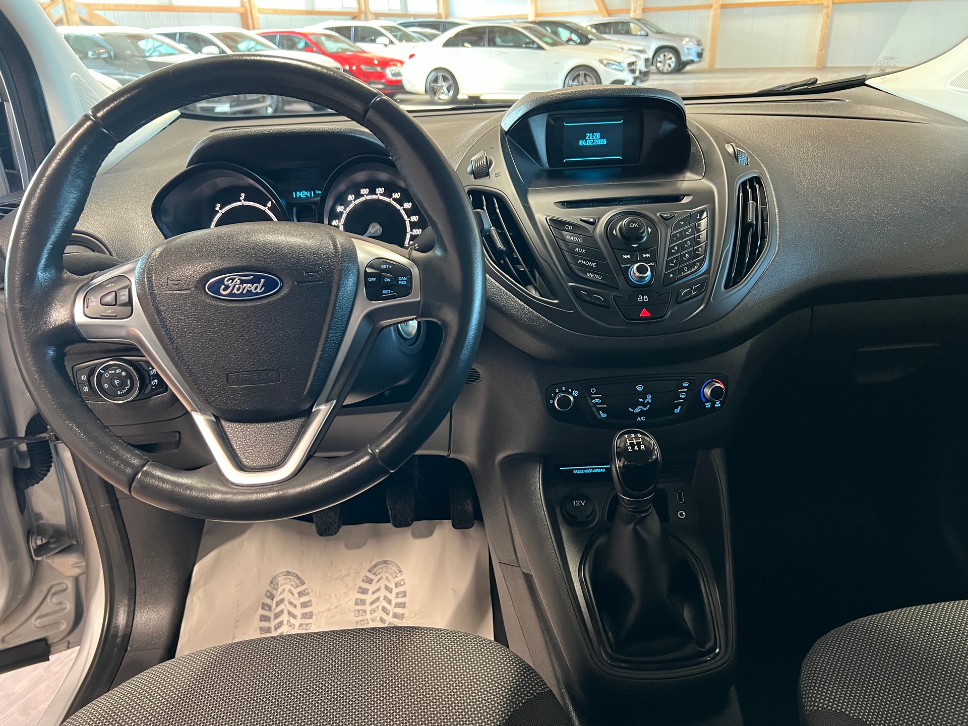 FORD Transit Courier Combi 1.5 TDCi Ambiente-image-10