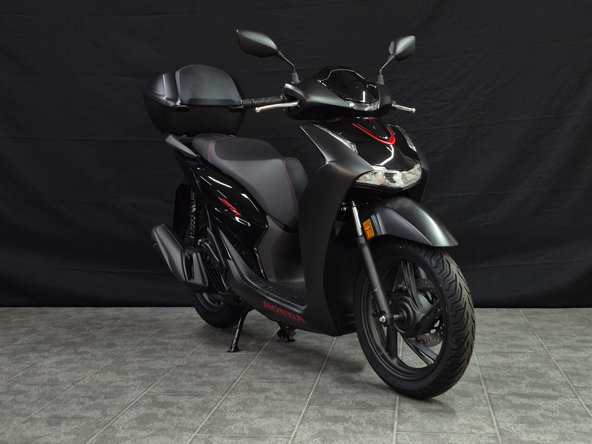 HONDA SH 125 Sporty-image-1