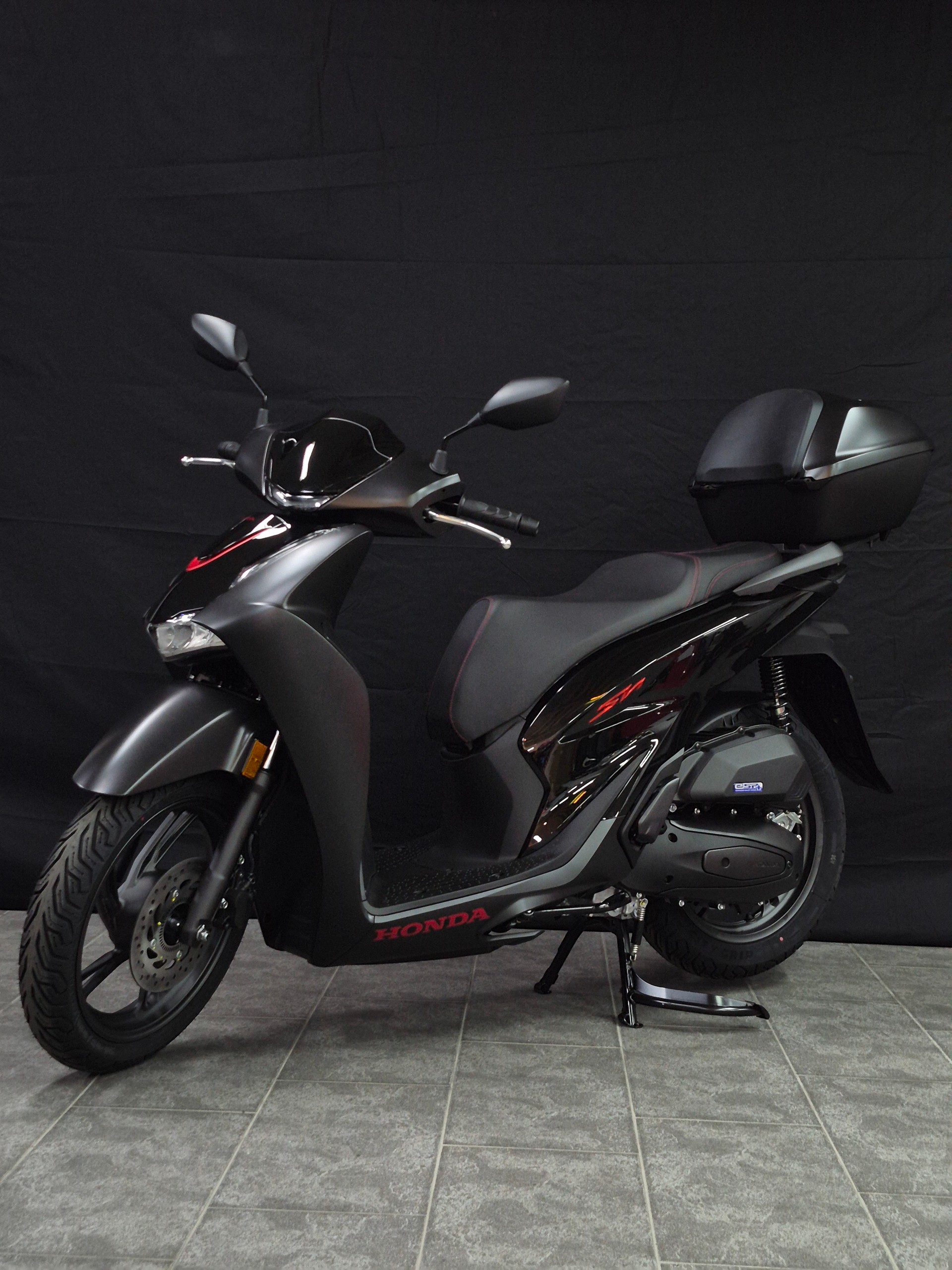 HONDA SH 125 Sporty-image-14