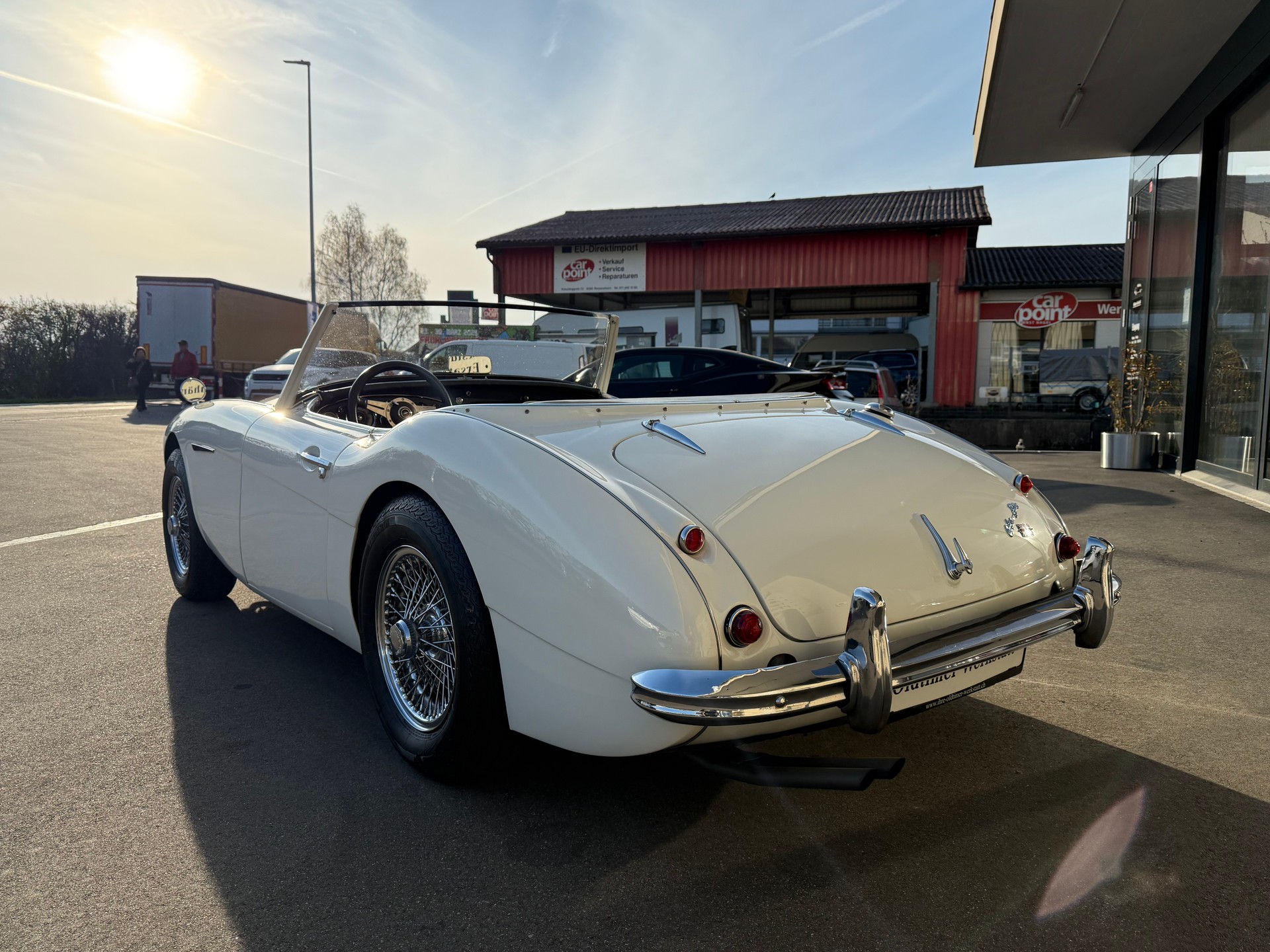 AUSTIN-HEALEY 100-Six BN4-image-2