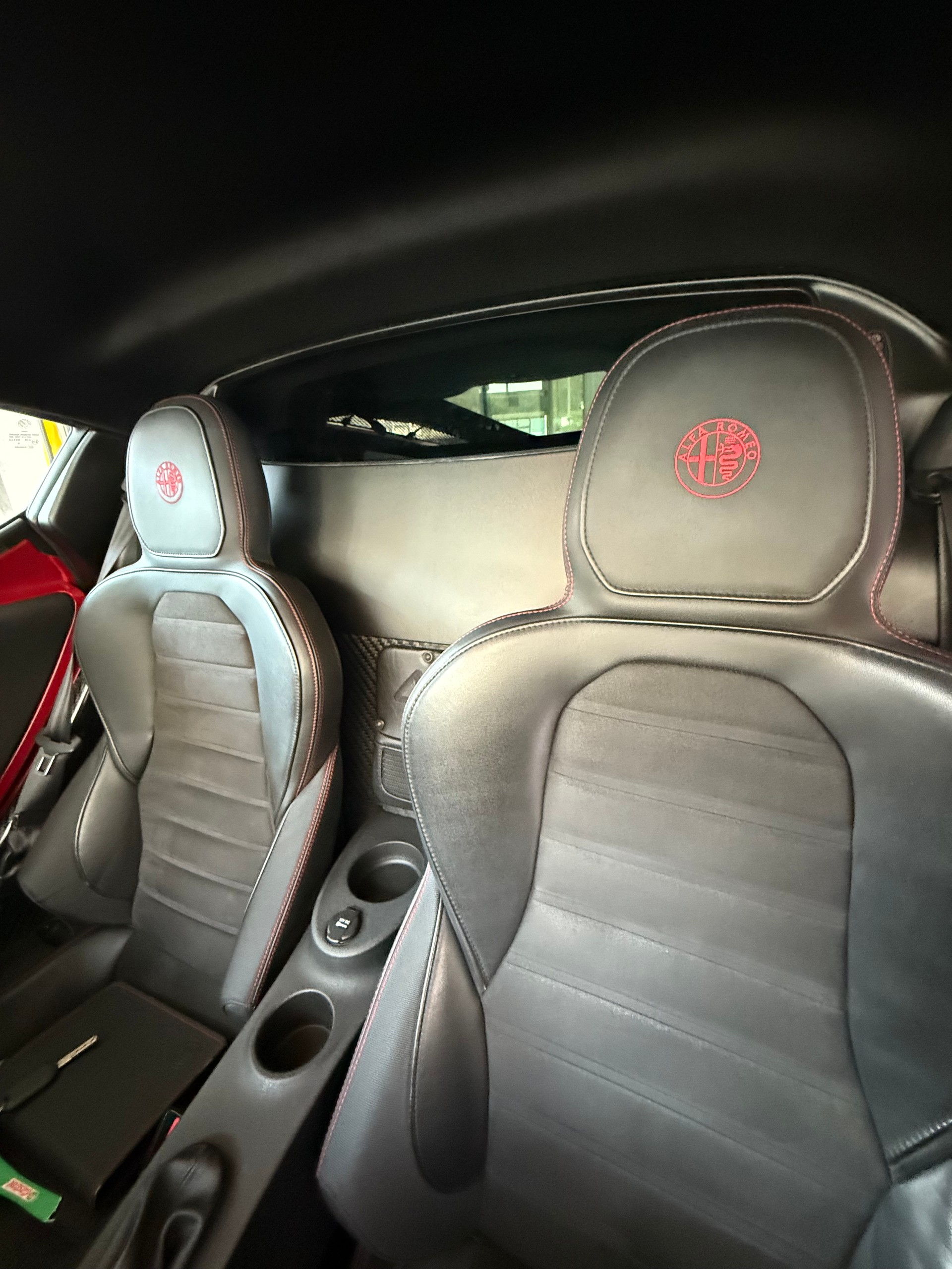 ALFA ROMEO 4C 1750 TBi TCT-image-11