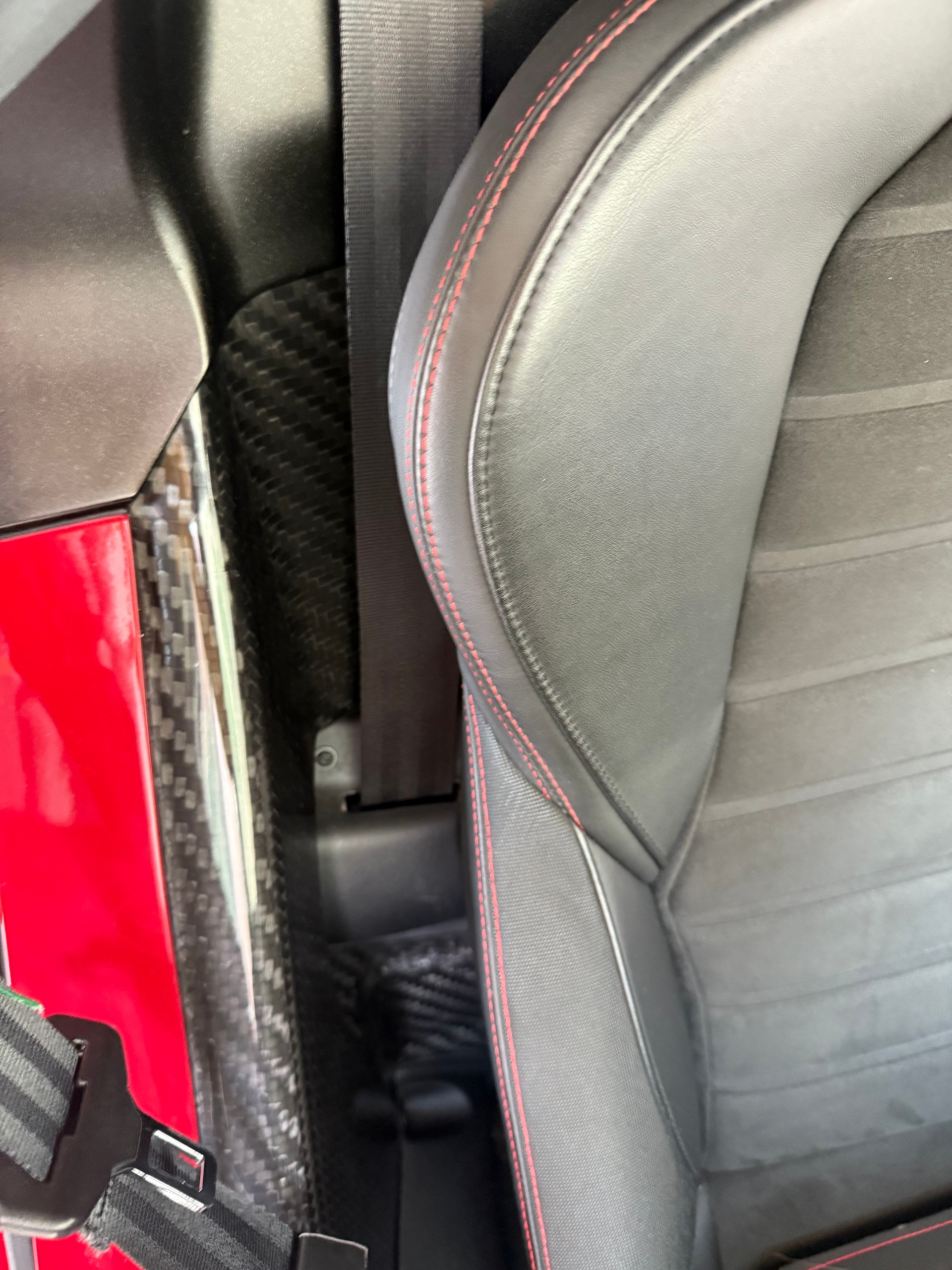 ALFA ROMEO 4C 1750 TBi TCT-image-14