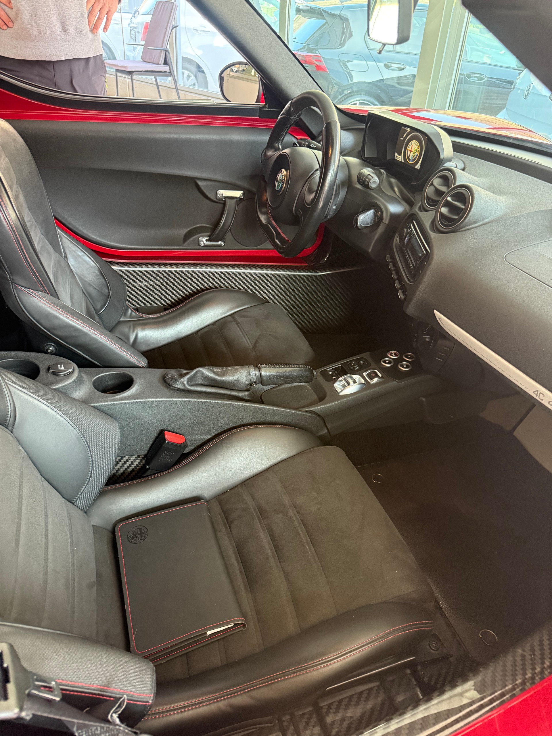 ALFA ROMEO 4C 1750 TBi TCT-image-12