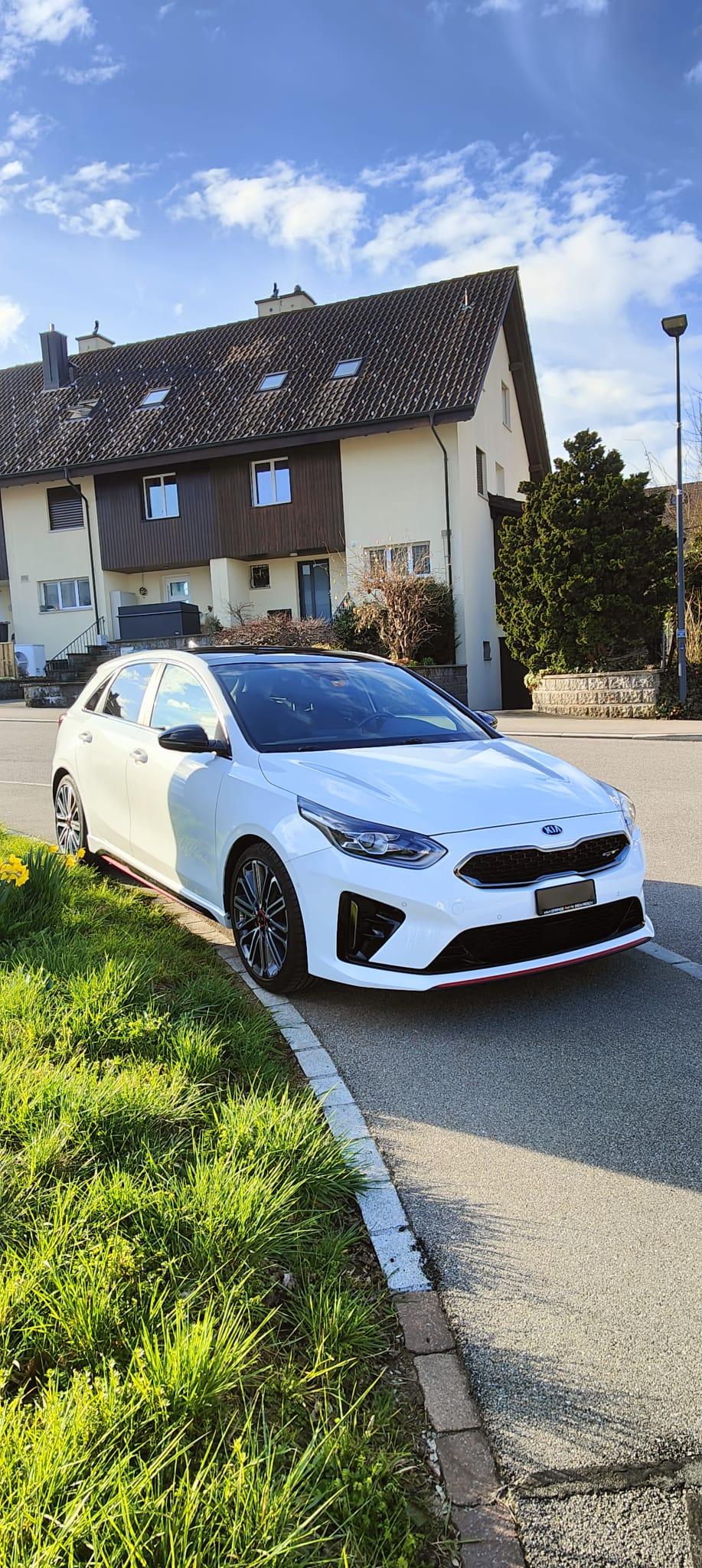KIA Ceed 1.6 T-GDi GT-showroom-element-2