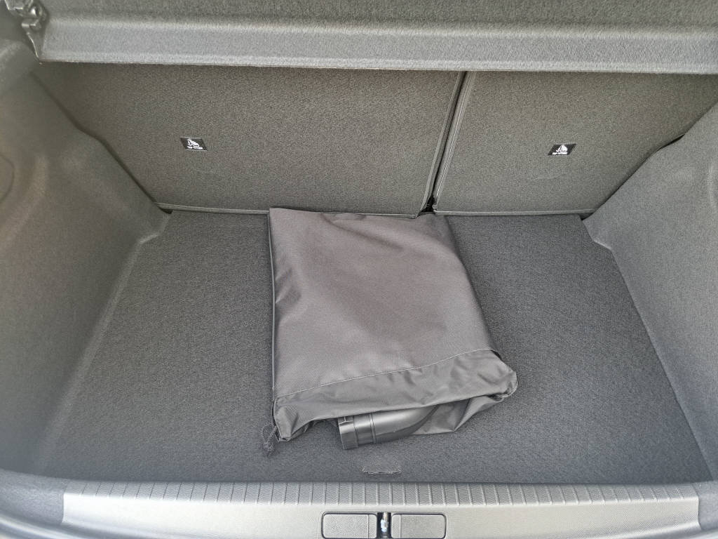 PEUGEOT 208 e-Allure 156c (8 ans de garantie)-image-11