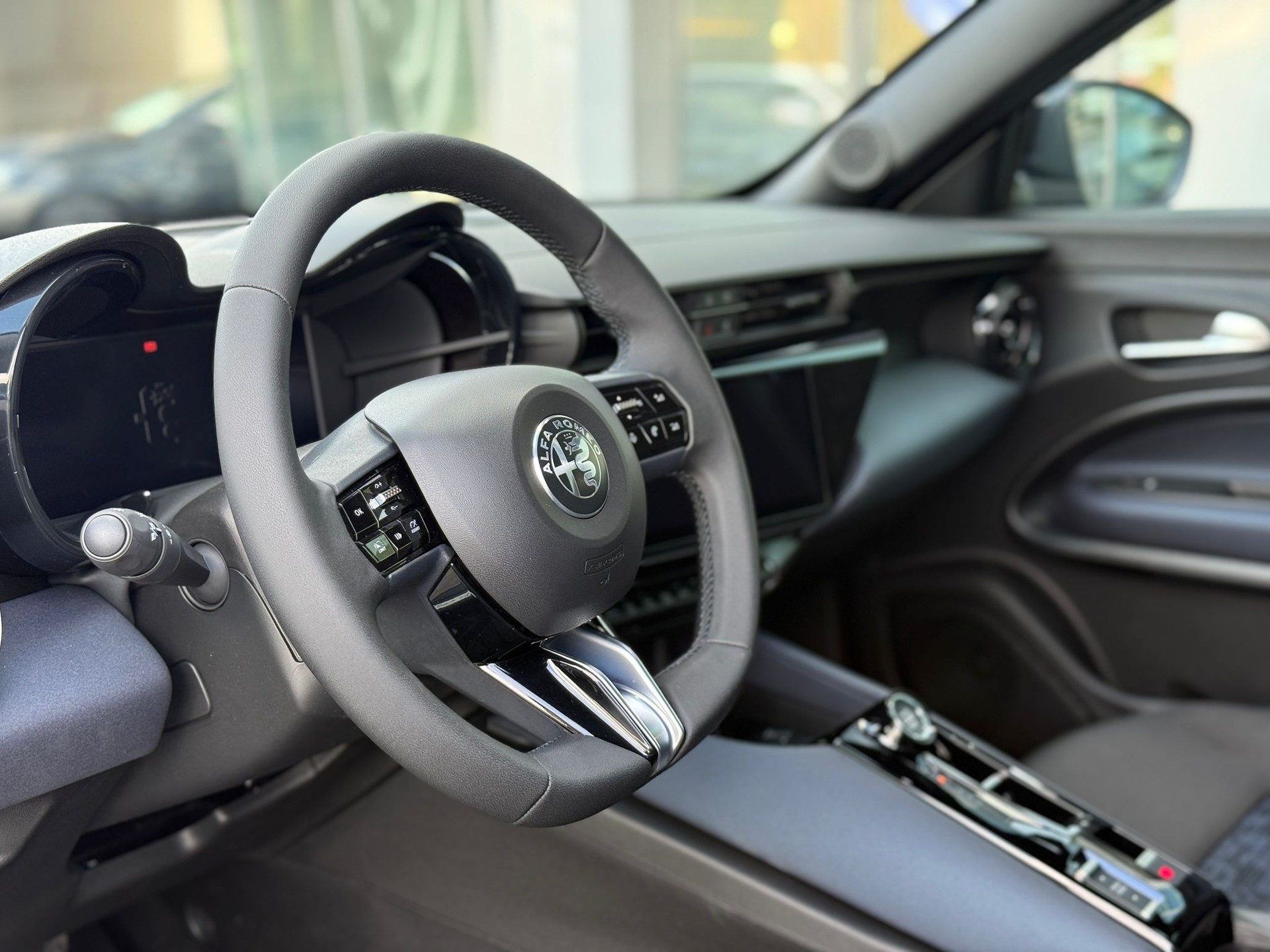ALFA ROMEO Junior 1.2 48V Hybrid Q4 Sprint Pack Tech-image-5