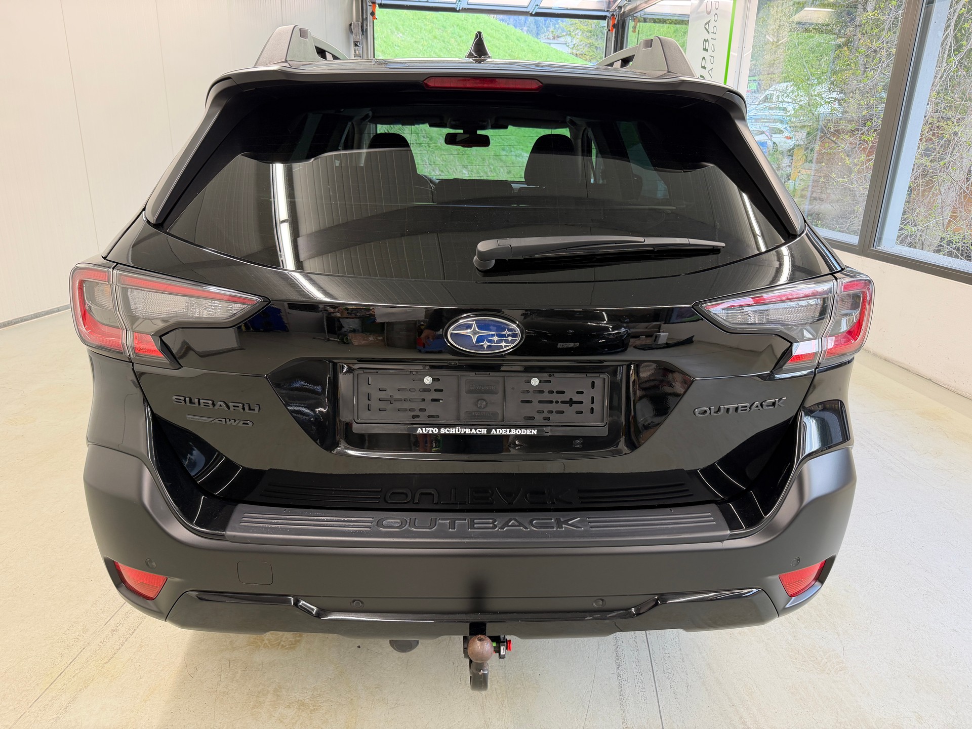 SUBARU Outback 2.5i Crossroad AWD Lineartronic-image-5