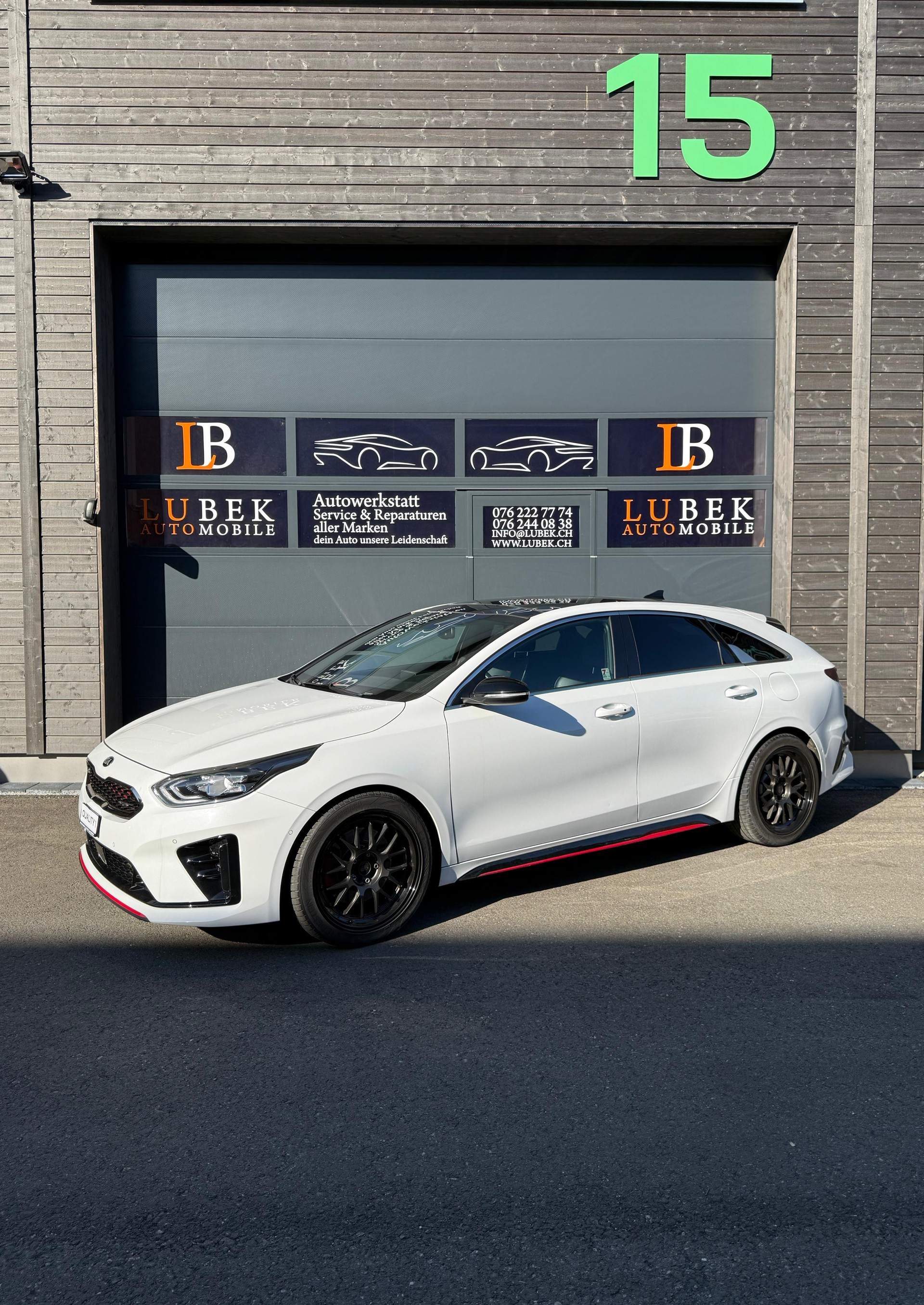 KIA ProCeed 1.6 T-GDi GT DCT