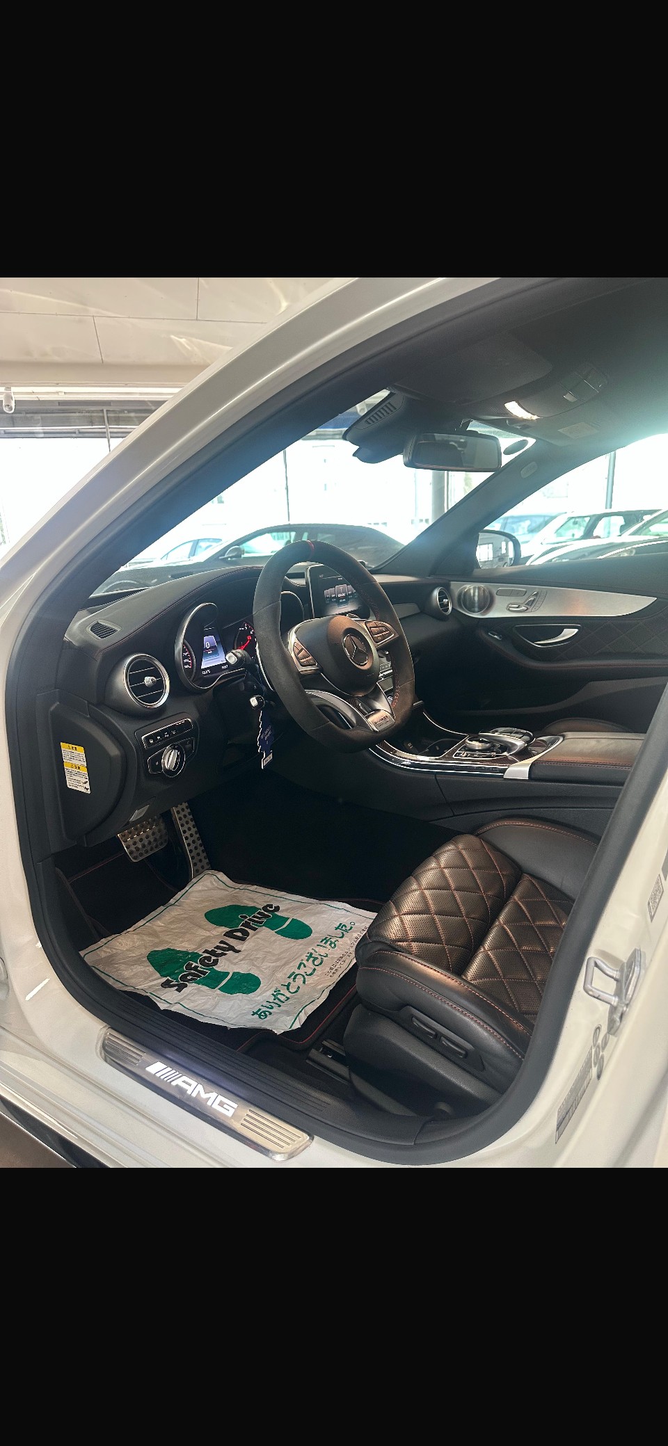 MERCEDES-BENZ Edition 1-image-9