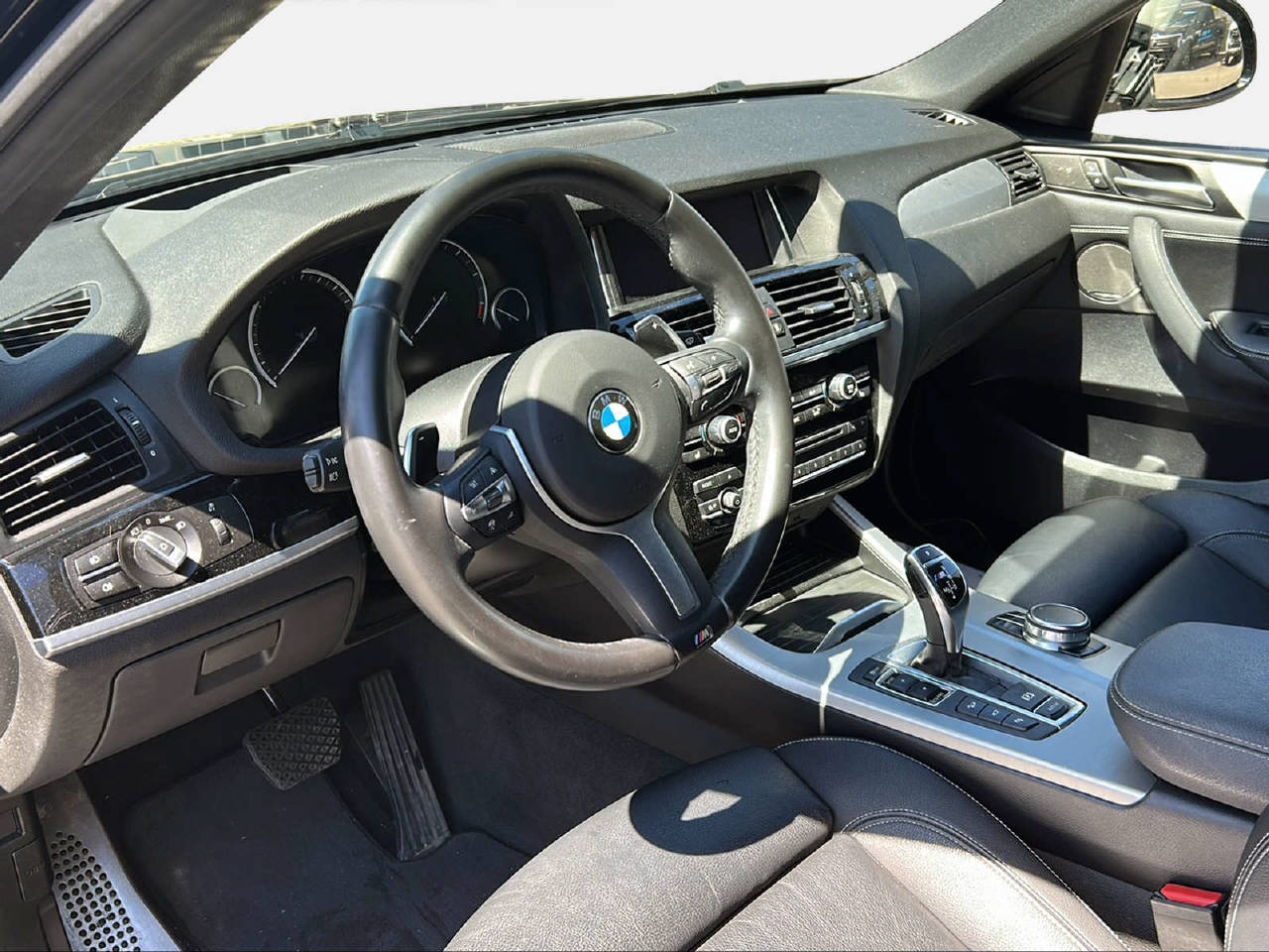 BMW X4 M40i-image-10