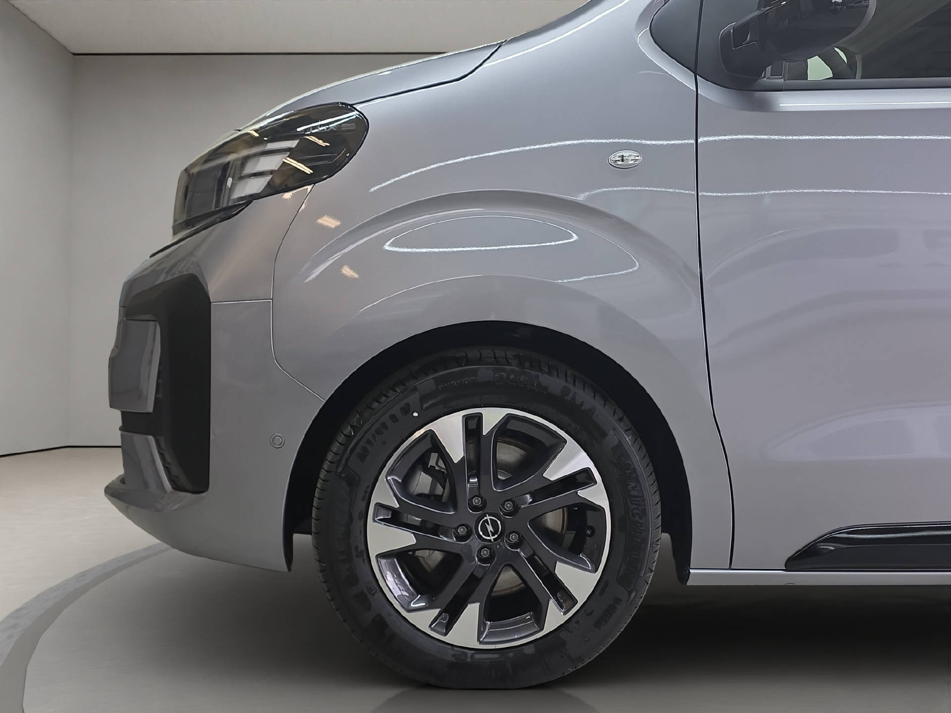 OPEL Zafira 2.2 CDTI 180 S/S-image-12