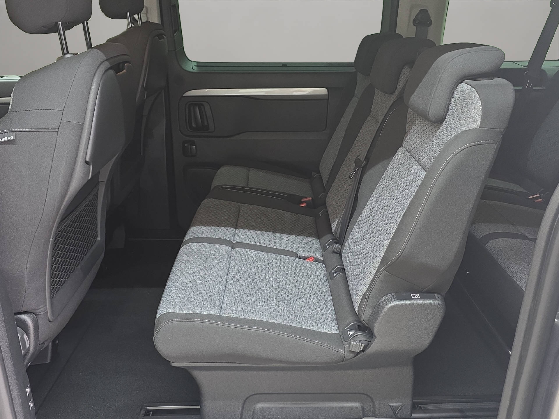 OPEL Zafira 2.2 CDTI 180 S/S-image-8