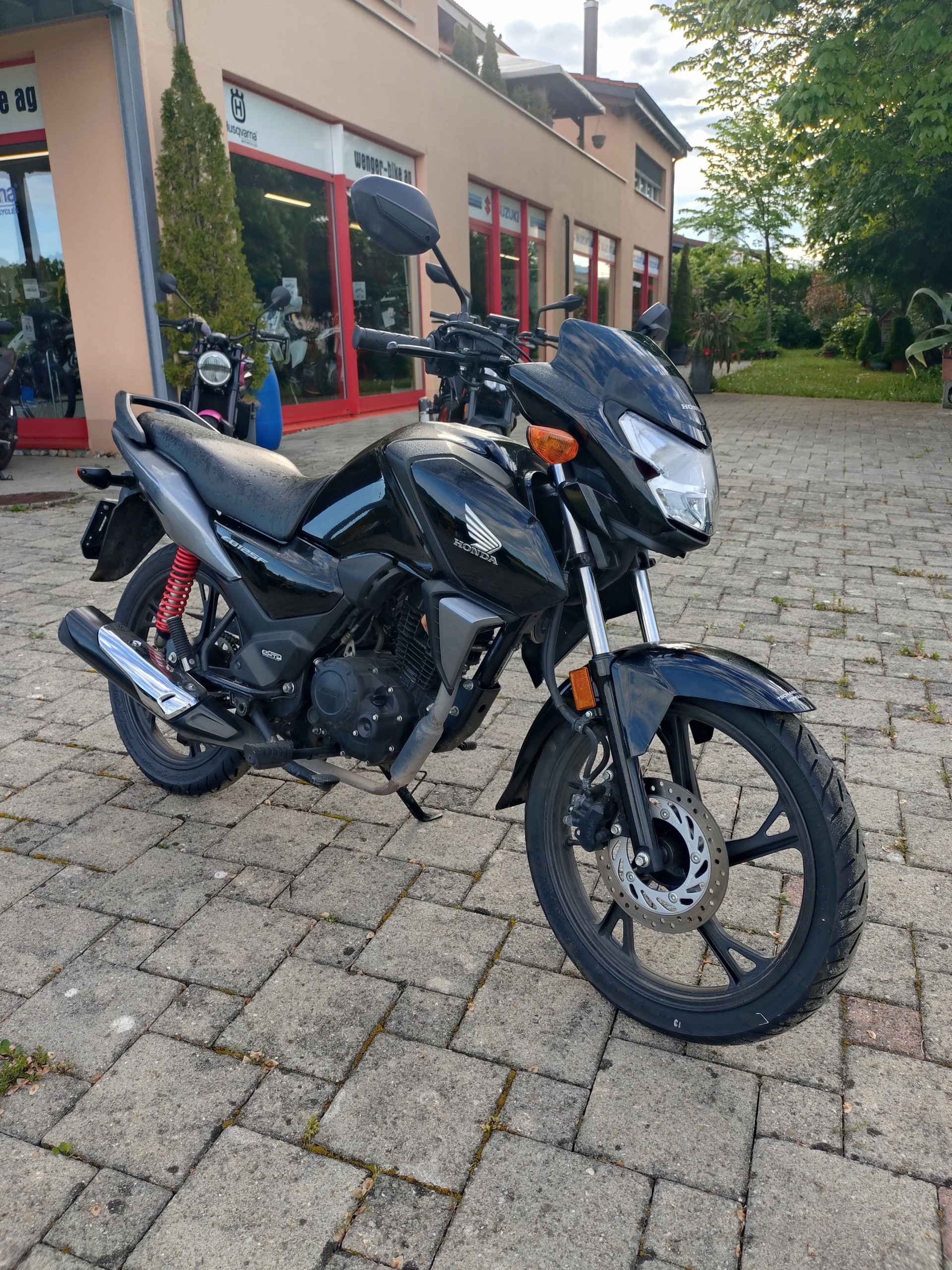 HONDA CBF 125 M-image-0